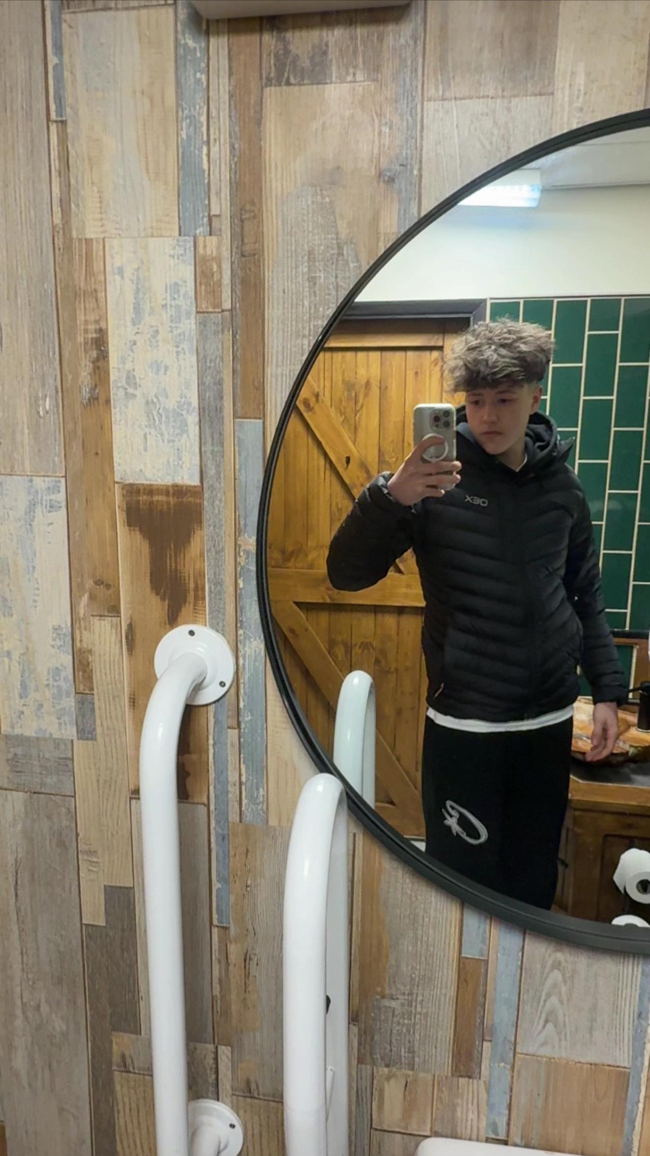 @⚡️Kai.handley⚡️