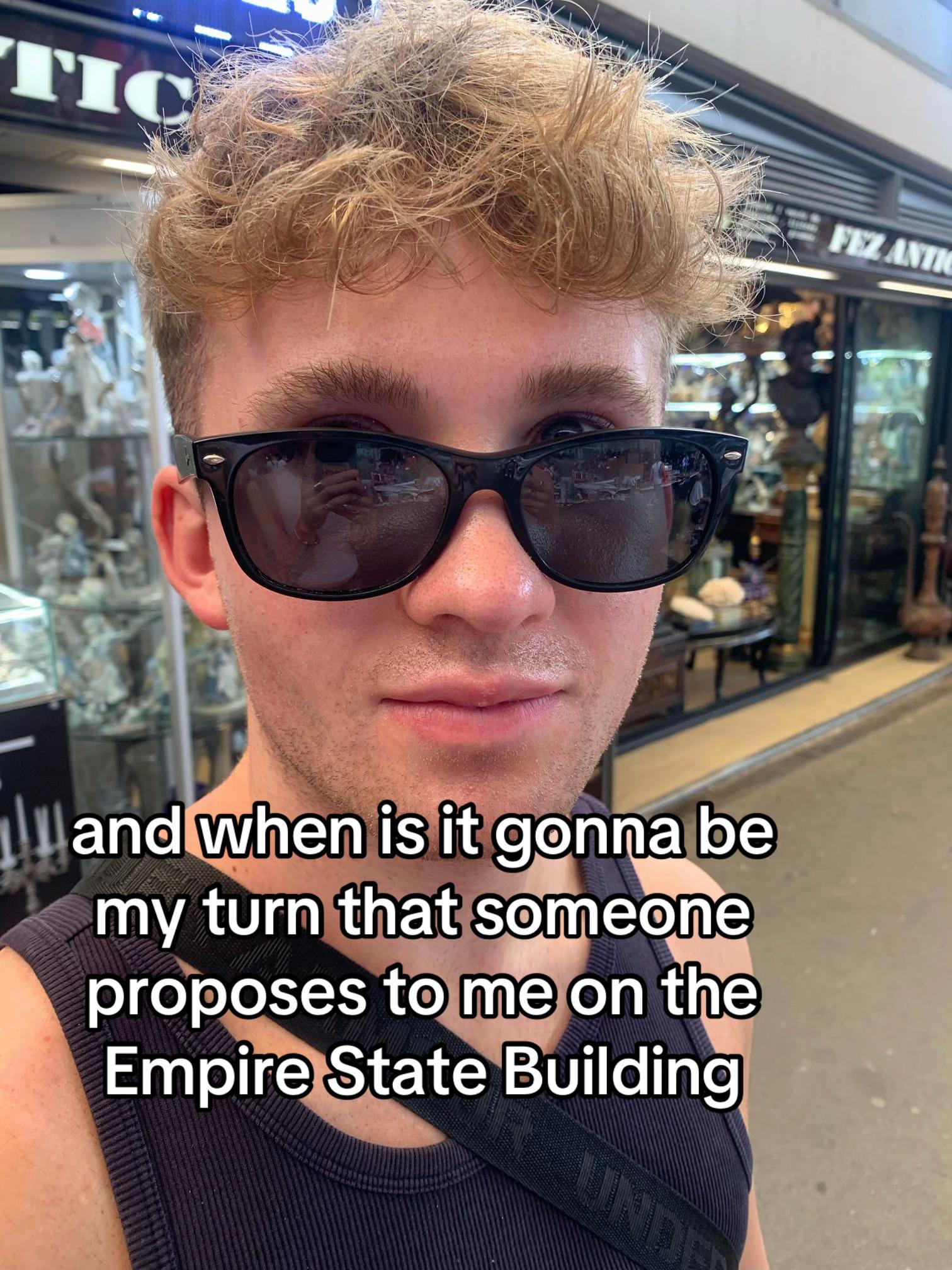 @itzisaacjames