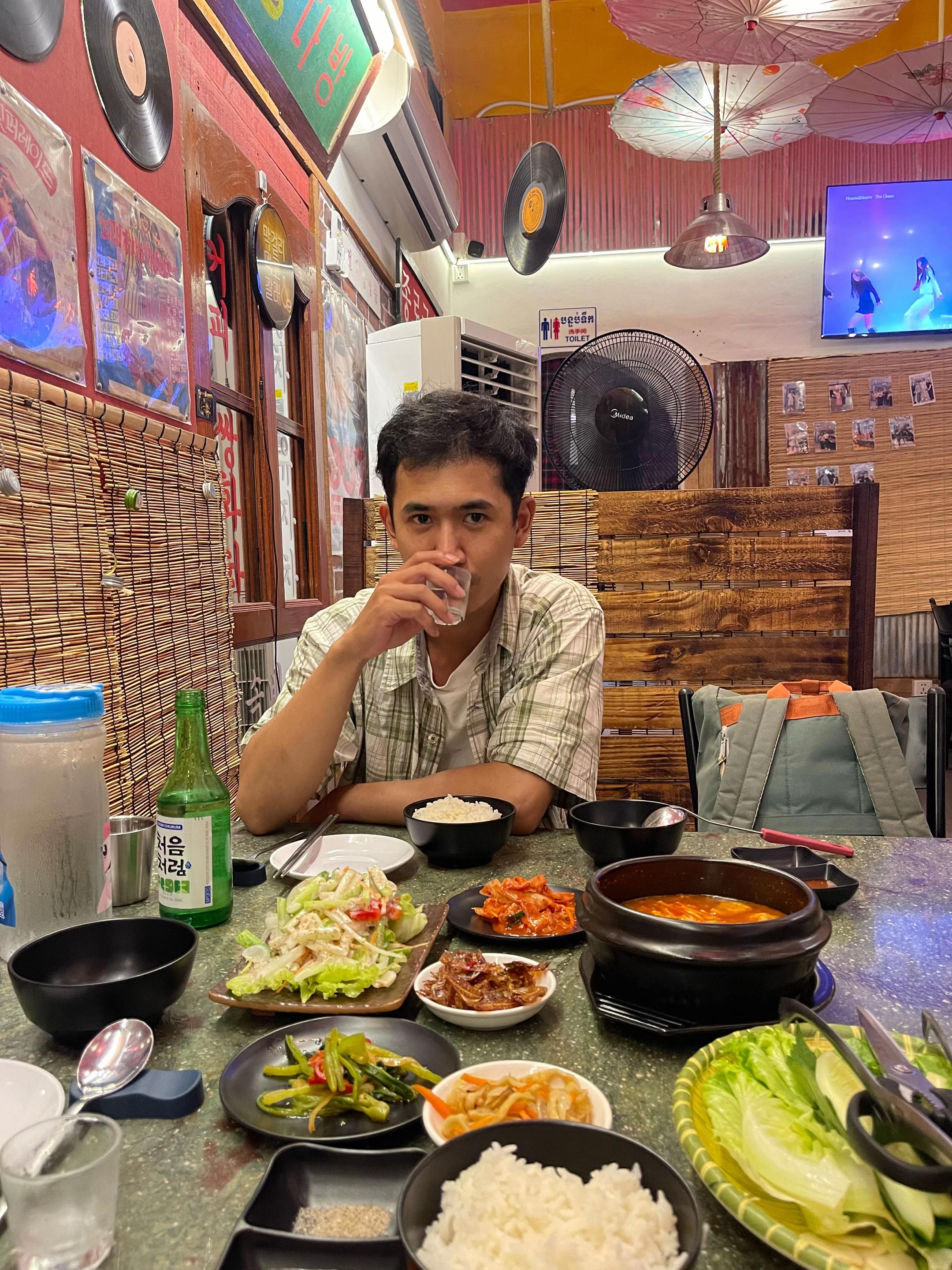 @Hong Kheang🍂
