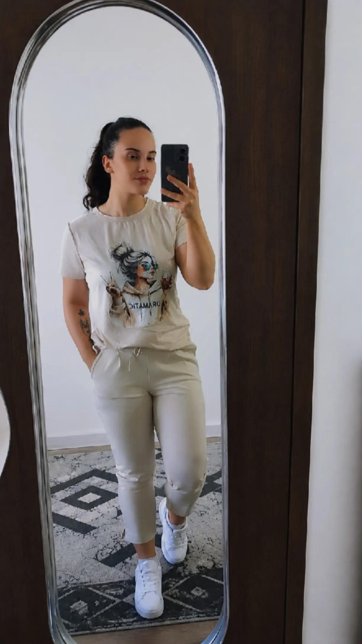 @Raluca 🖤