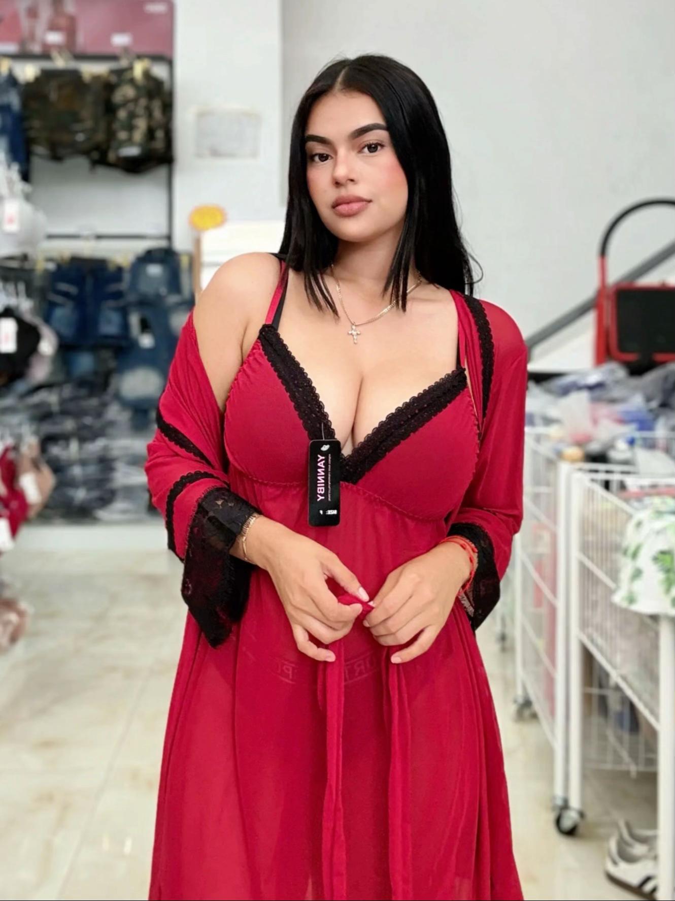 @Janira