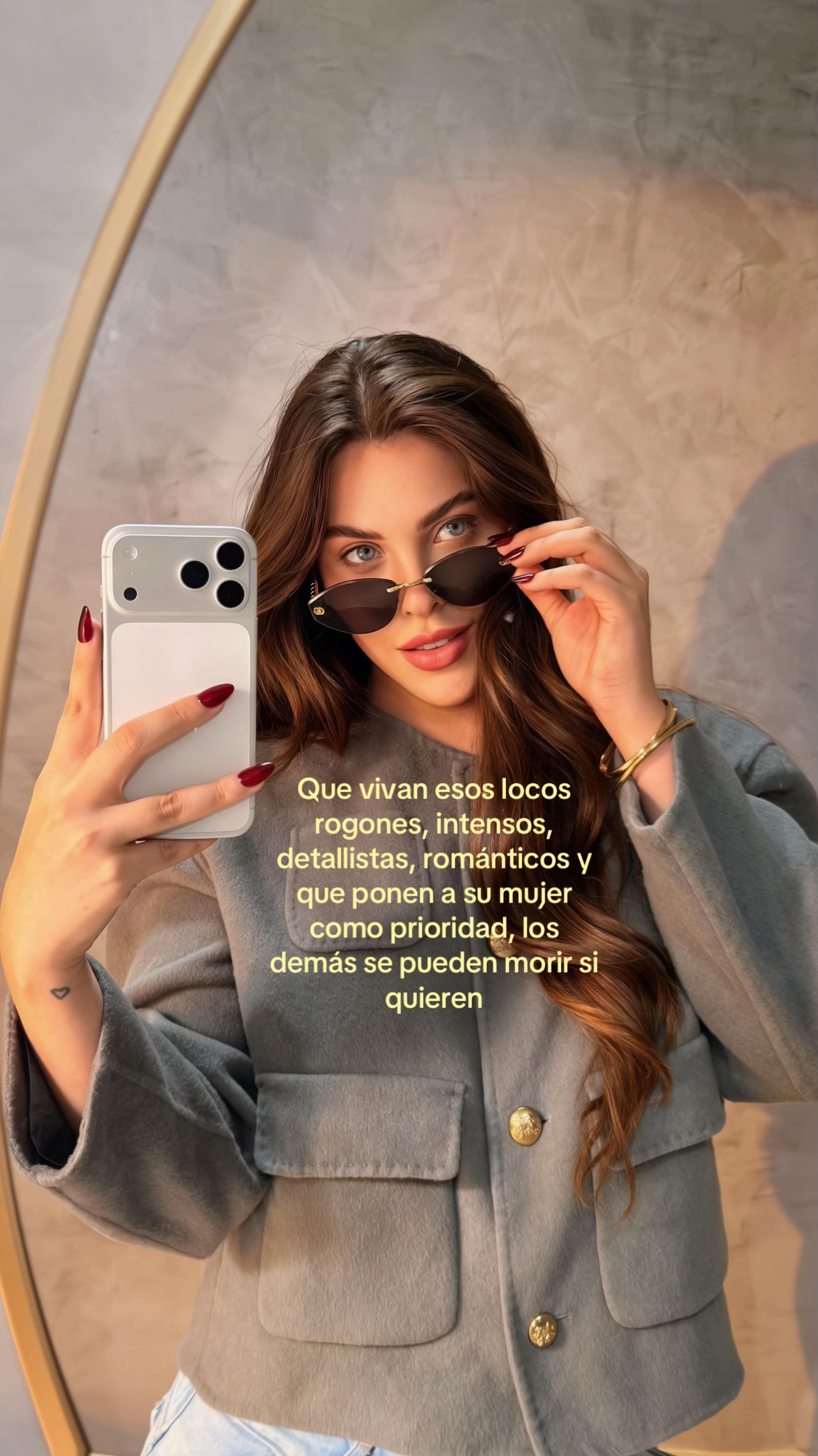 @Geraldine Pelaez 🦂