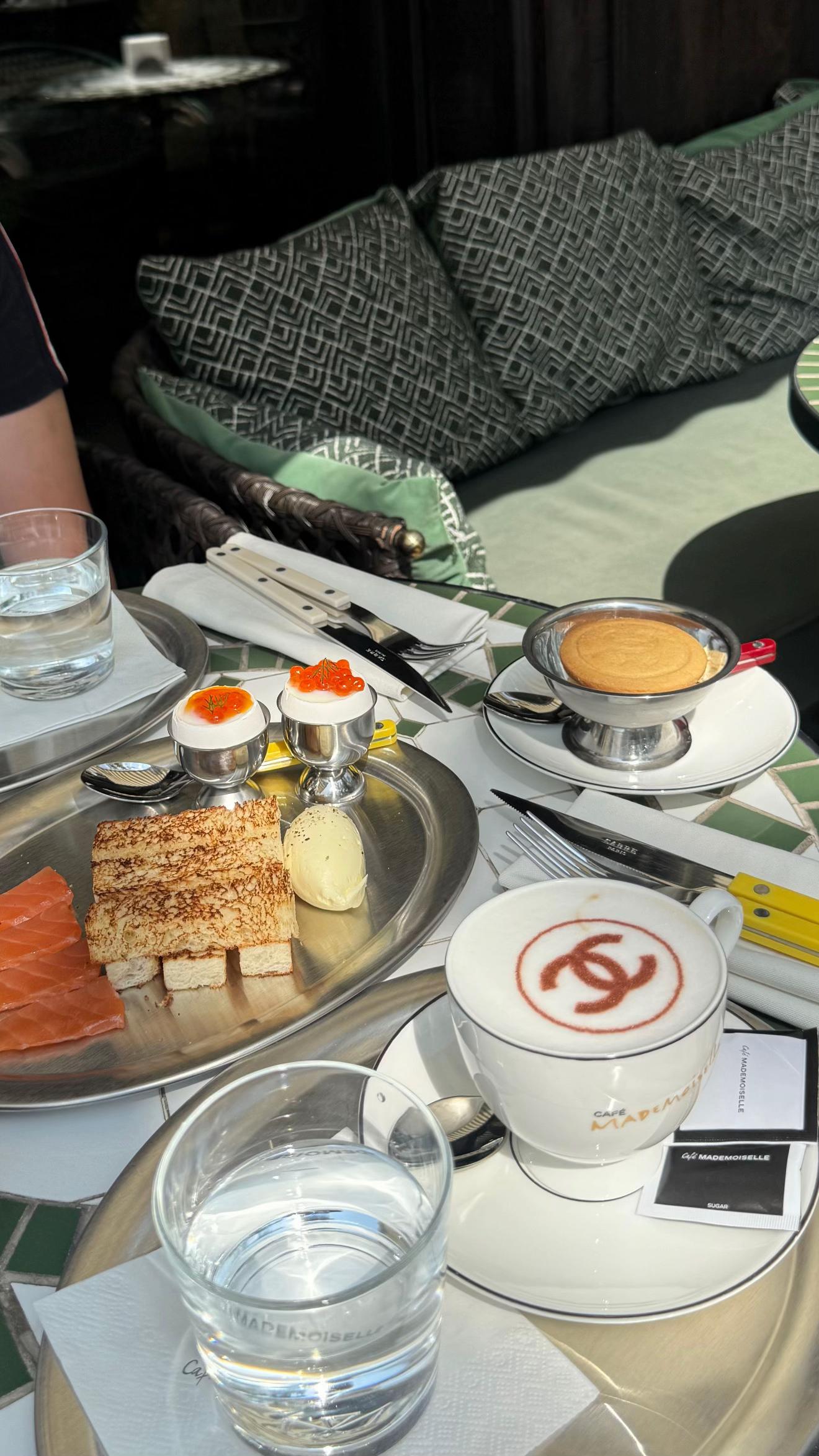 @Albina🩶