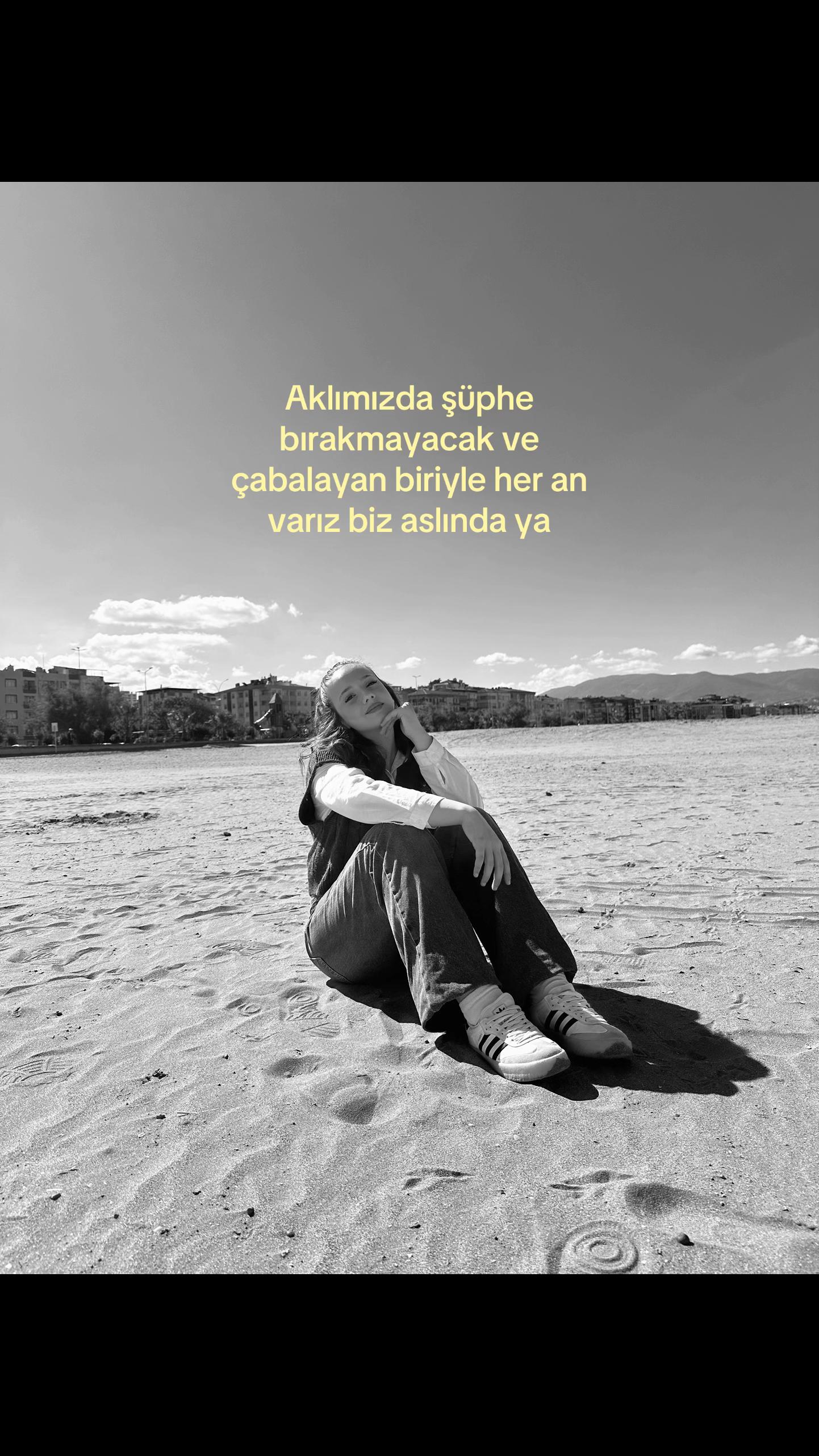 @𝐄𝐜𝐫𝐢𝐧