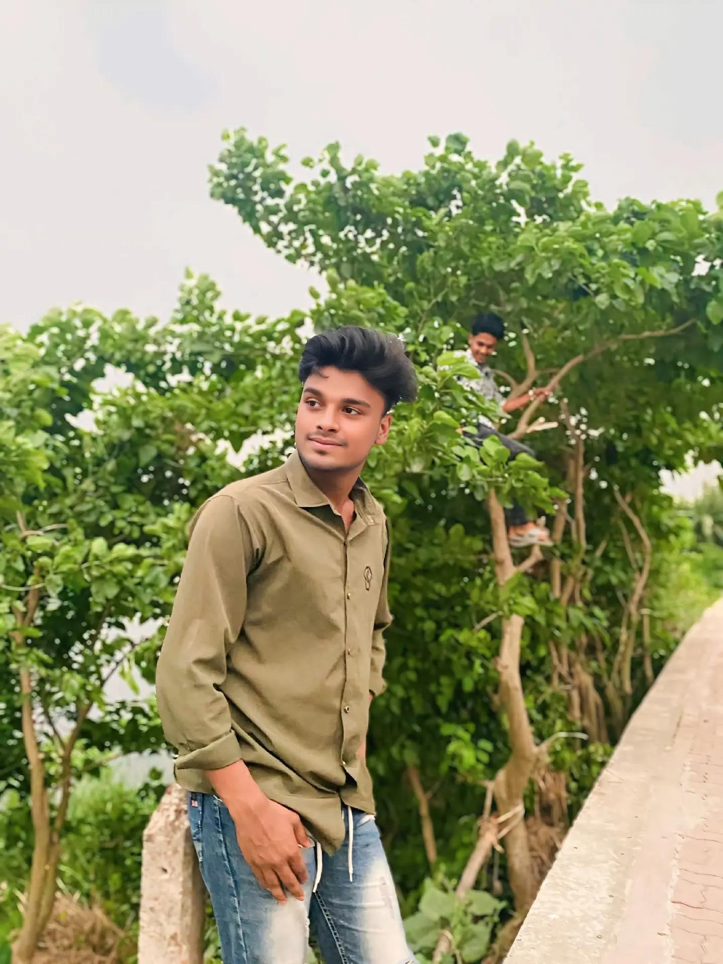 @ARIYAN Ahamed TUHIN
