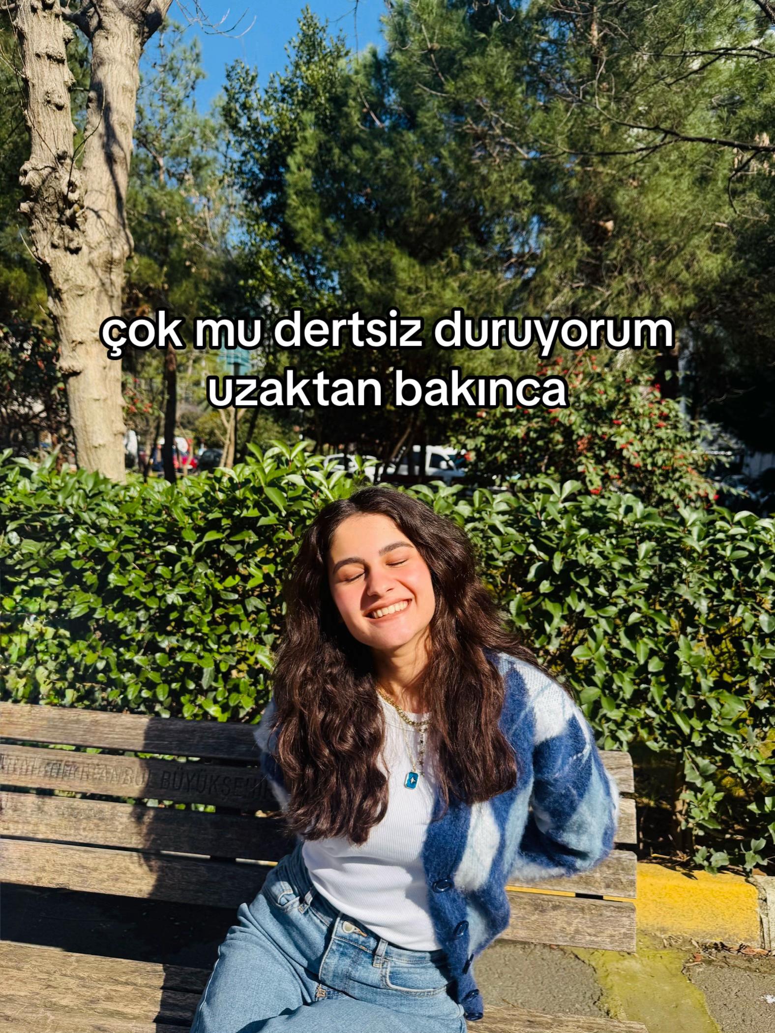 @nisaa_190777