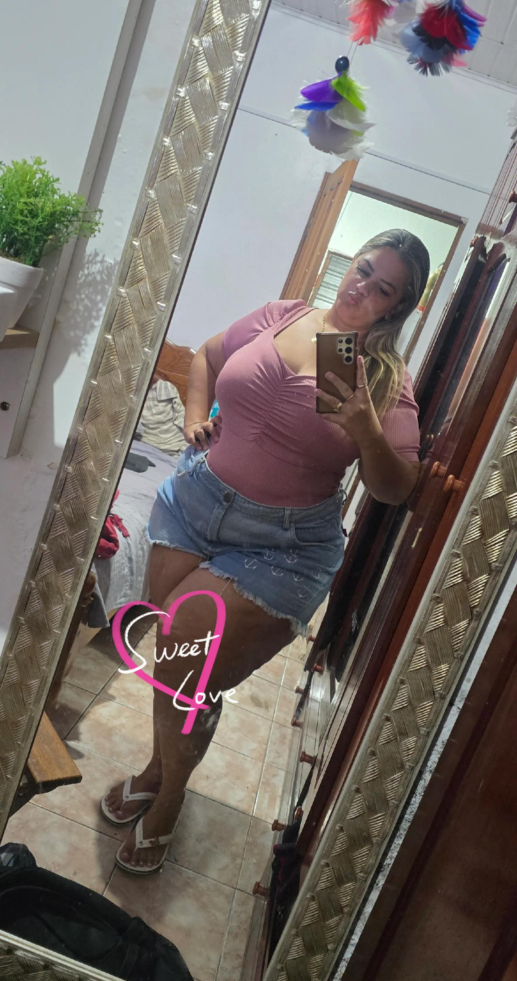 @Monique Rabelo.