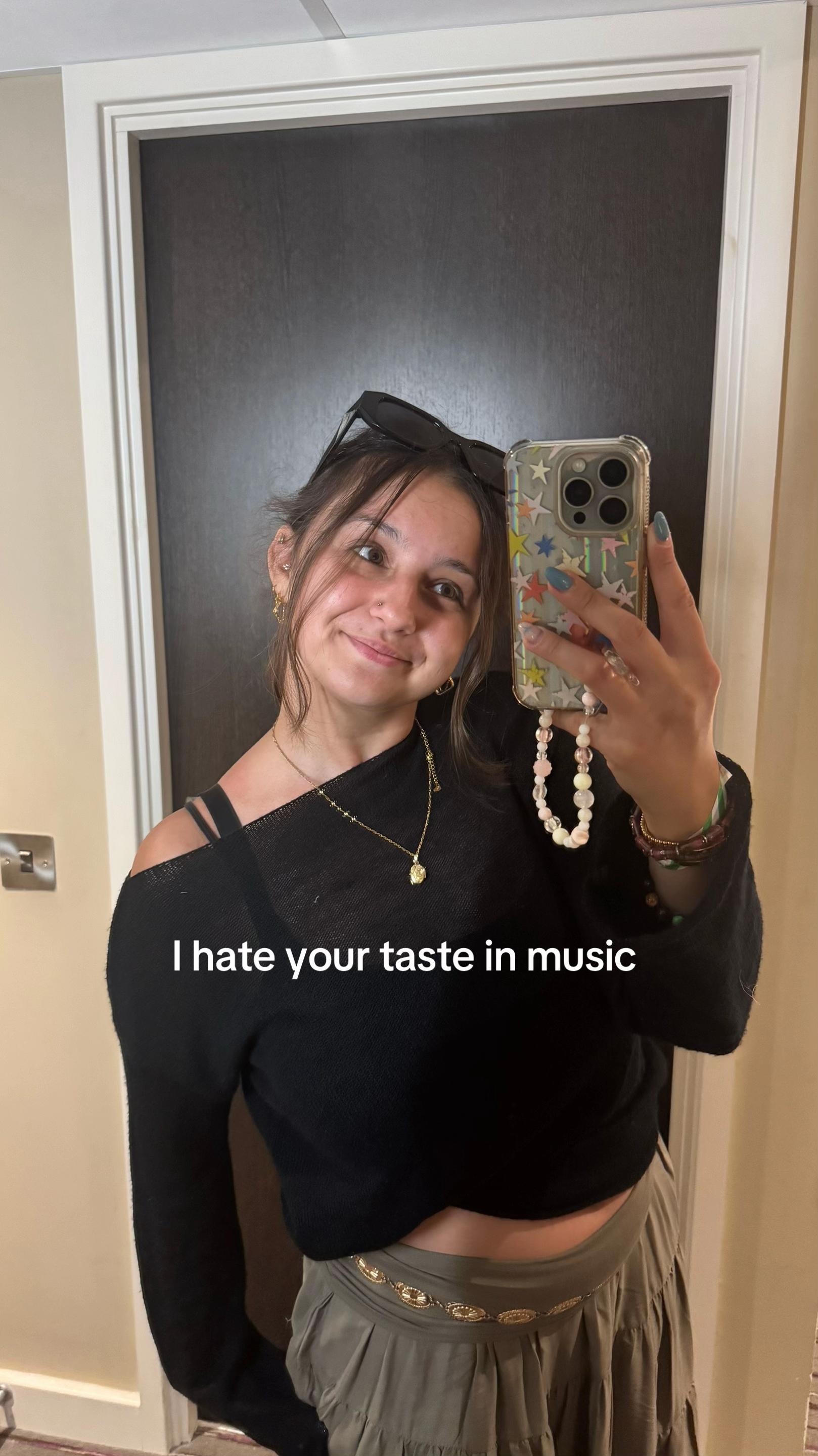 @MORGAN ✶