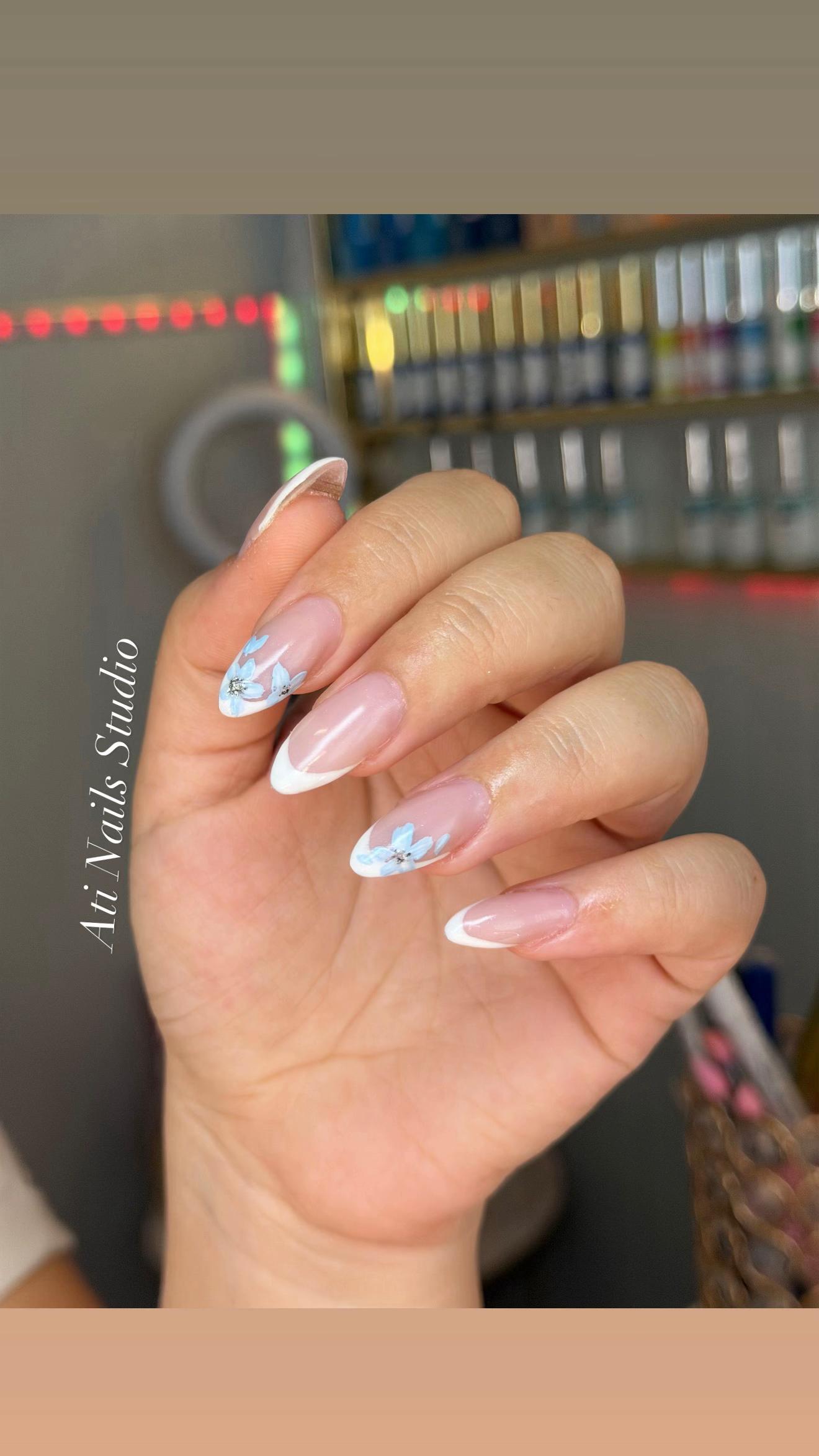 @Ati Nails Studio