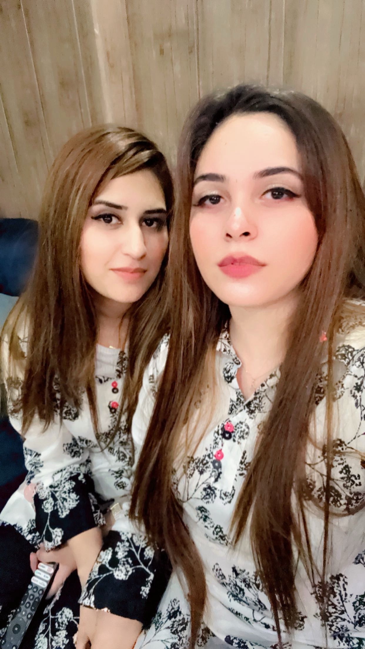 @Hooria Khan 🕊