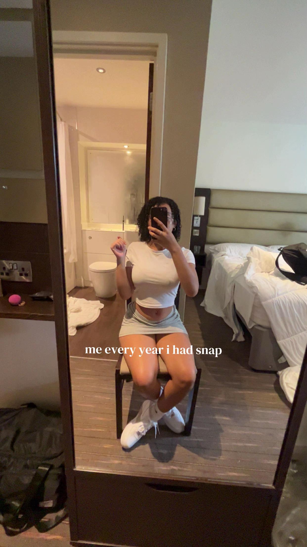 @⃟
