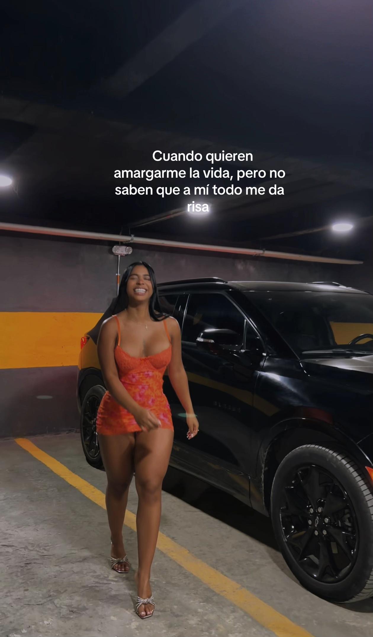 @Sararh_.