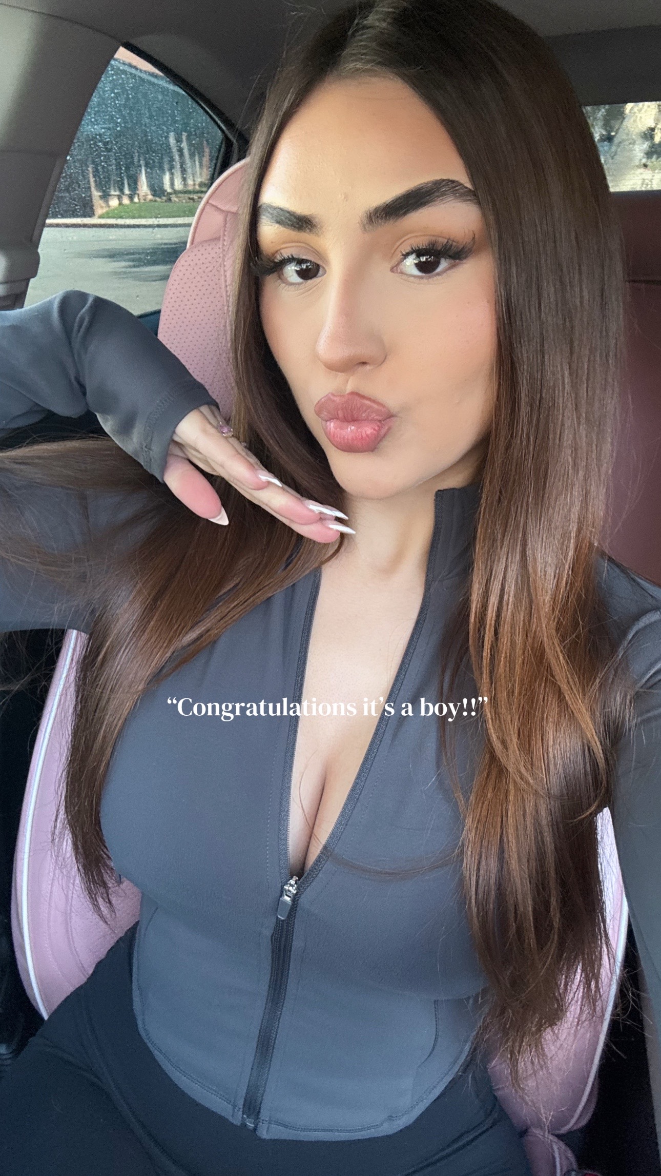 @𝐏𝐈𝐍𝐊 𝐋𝐔𝐕𝐑🎀