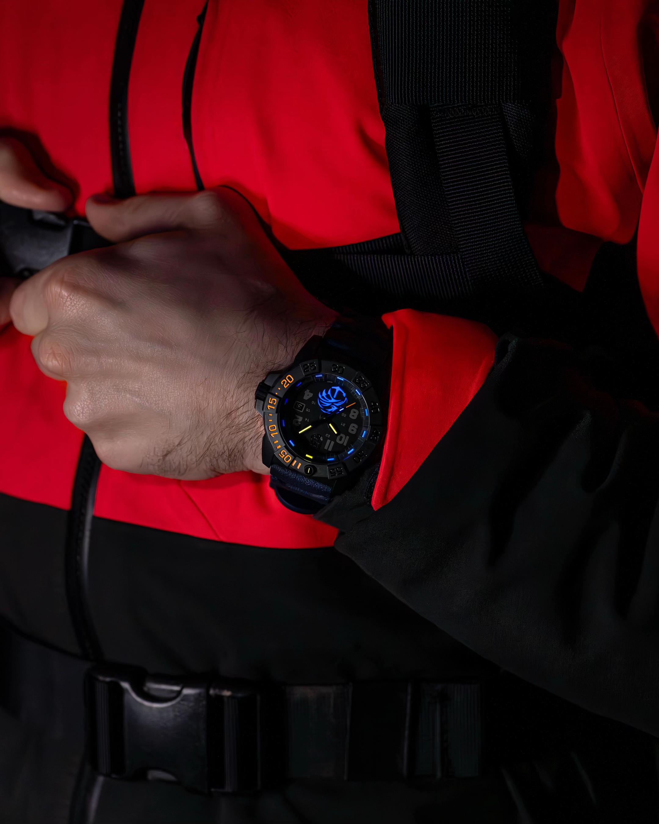 @luminox official