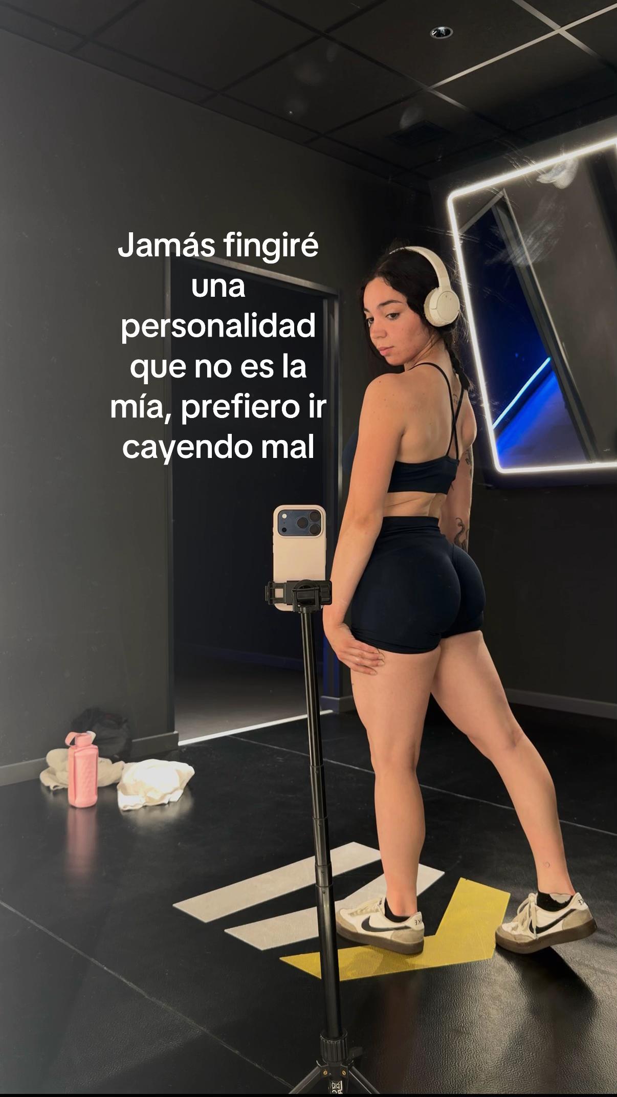 @ivhankss