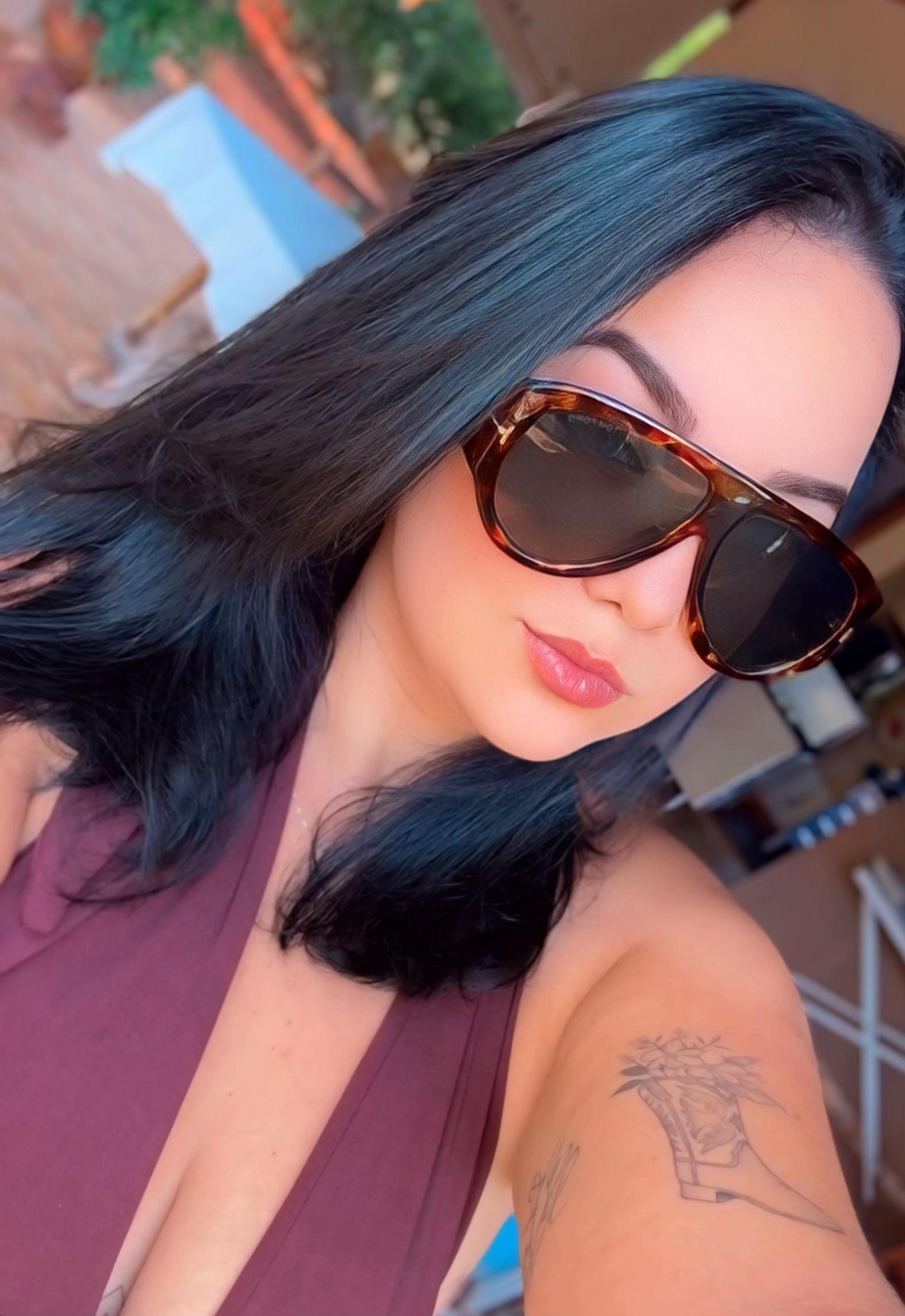 @Emillypeerez