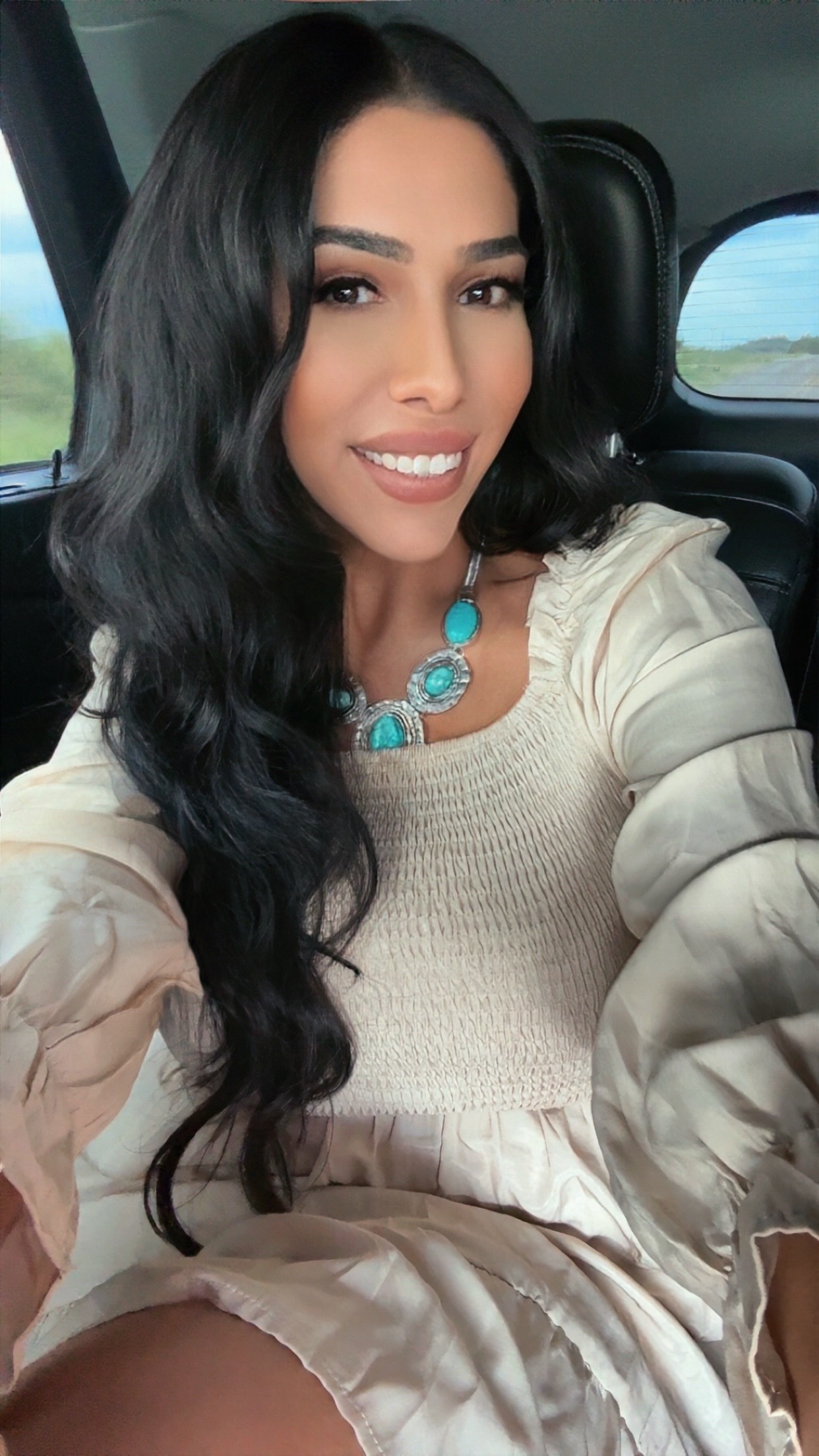 @KeepingUpWithVeronica