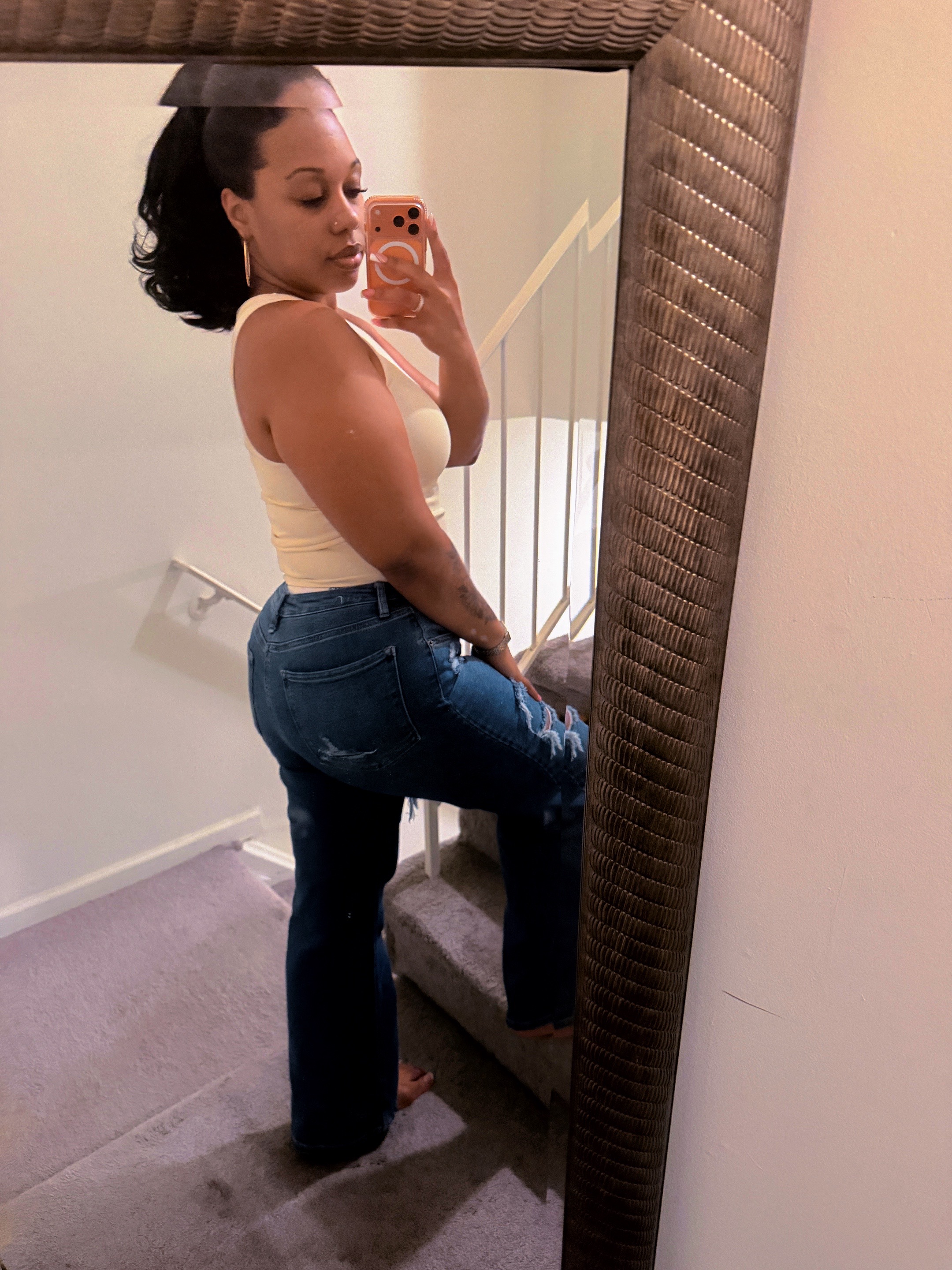 @_devvyy_