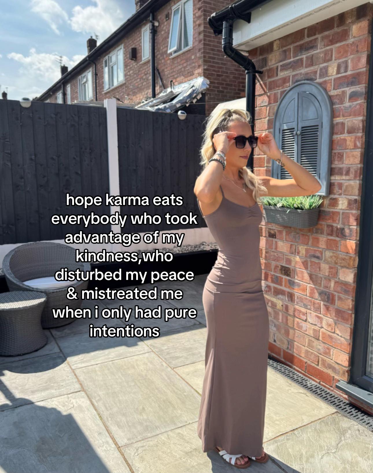 @PaigexLatia