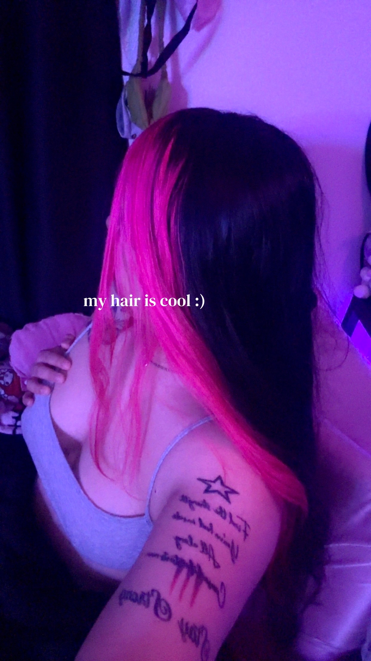 @Mia𖤐