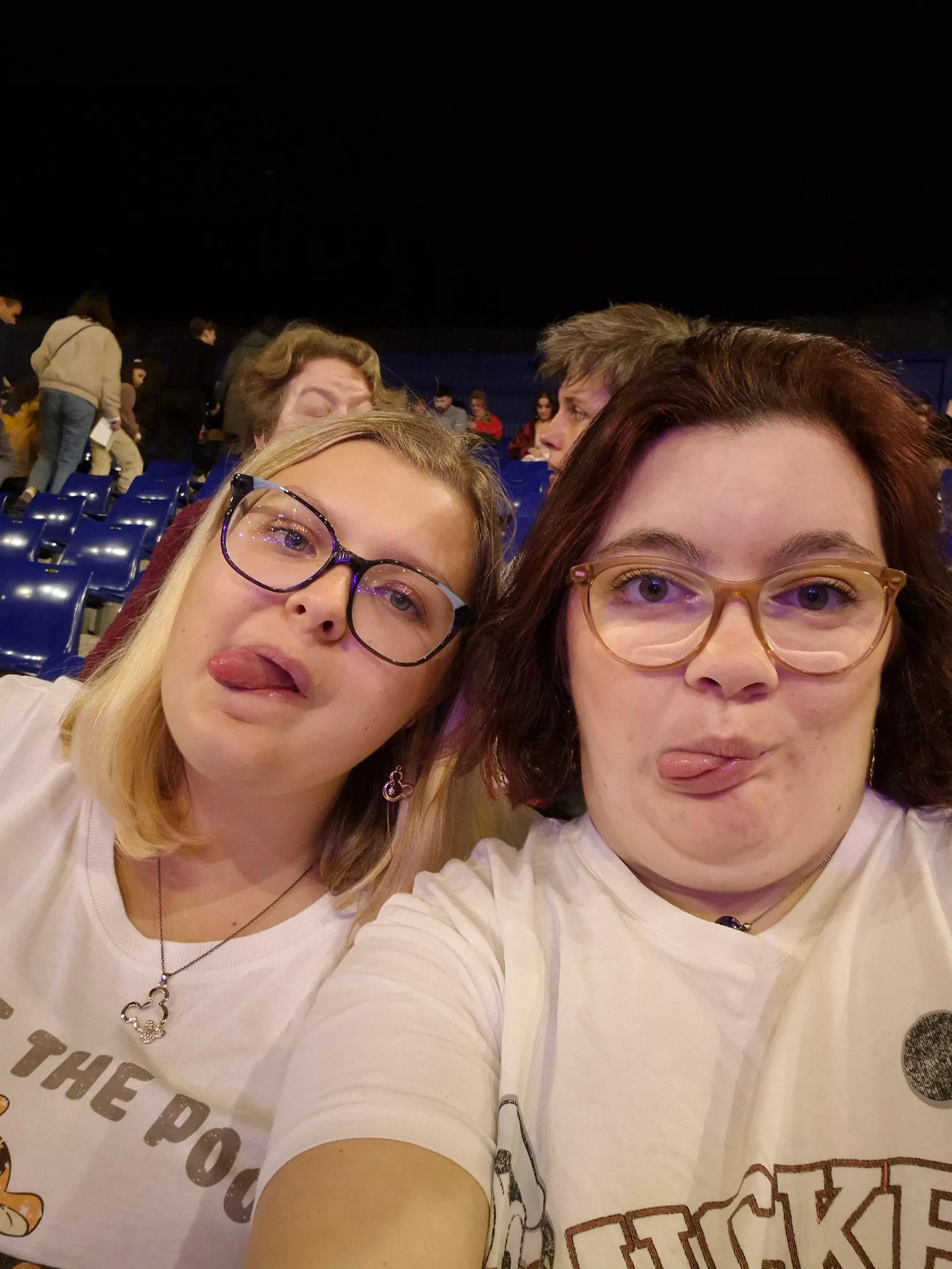 @Manonbenoot