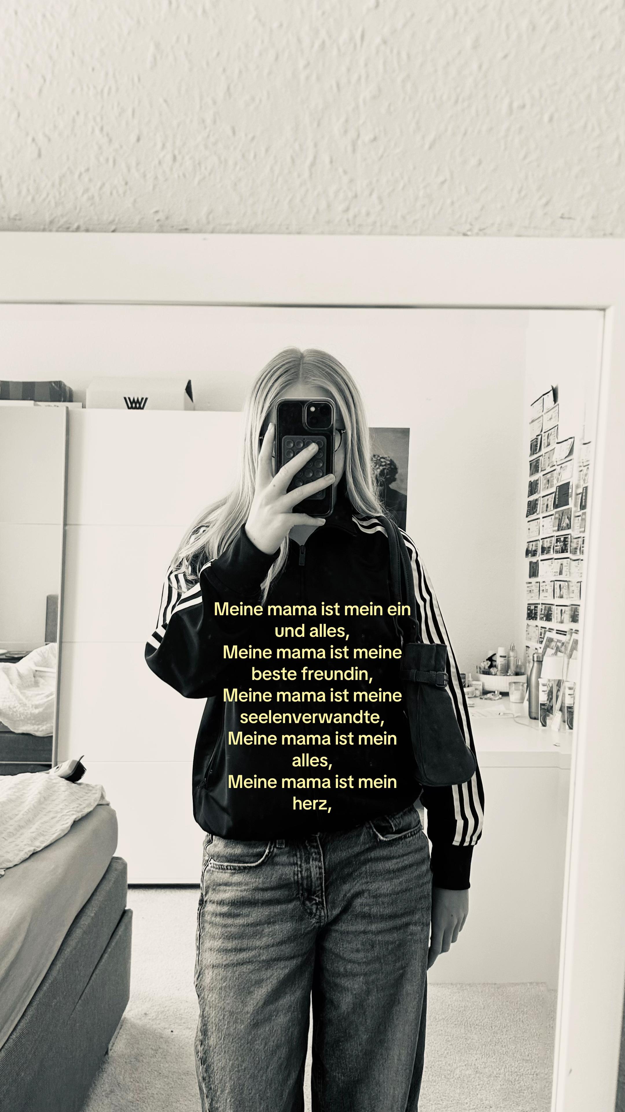 @lena 🪩