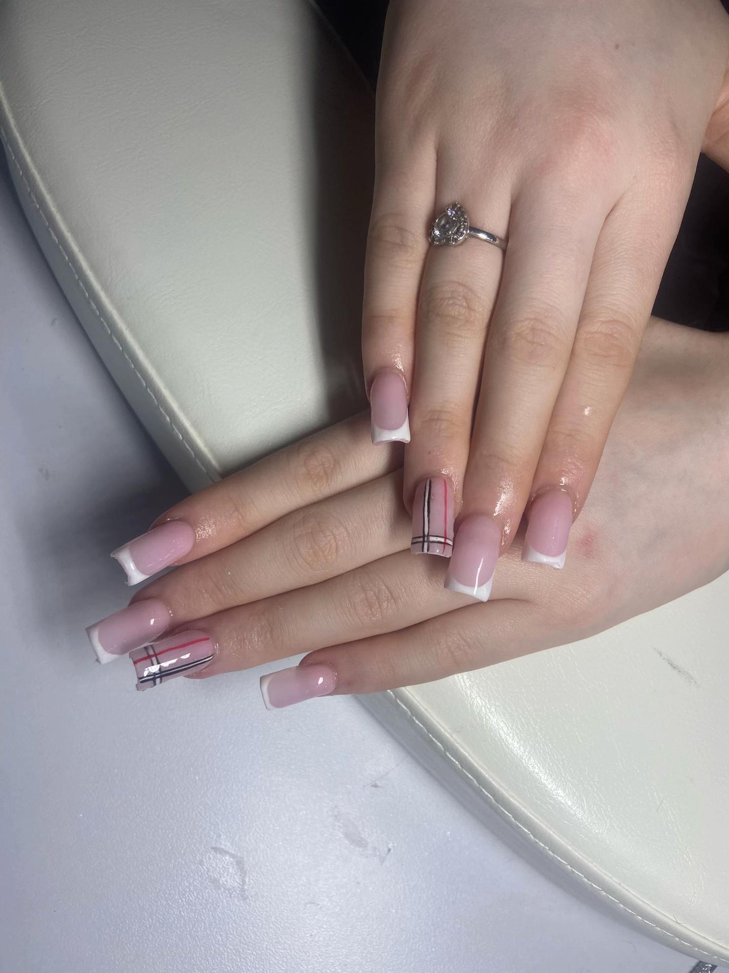 @Kaceynails