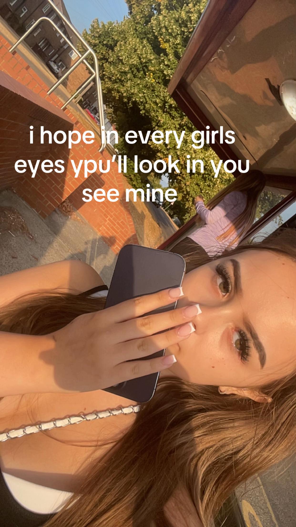 @𝐄𝐥𝐬𝐢𝐞𝐥𝐨𝐮💐💖