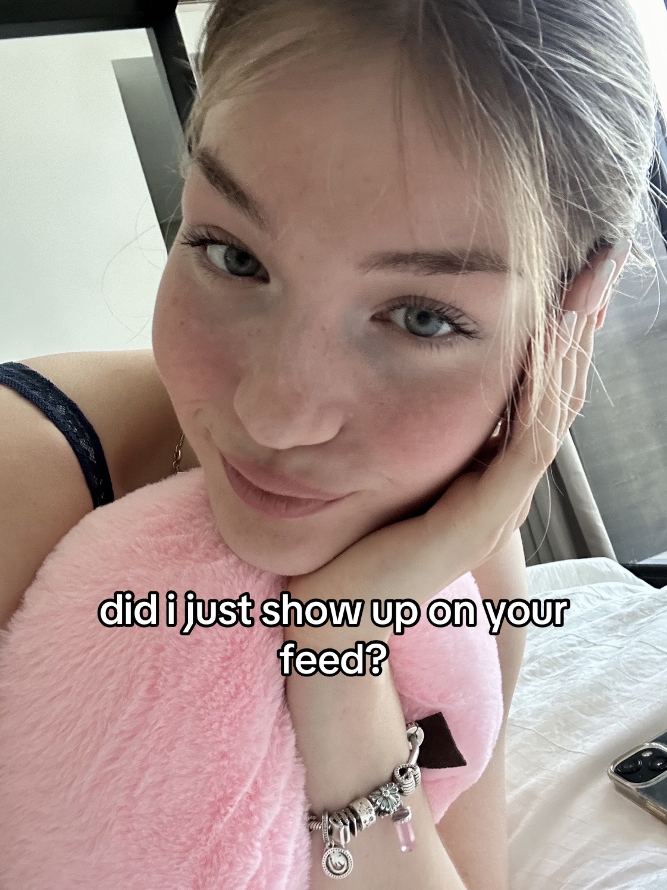 @Kellyyy