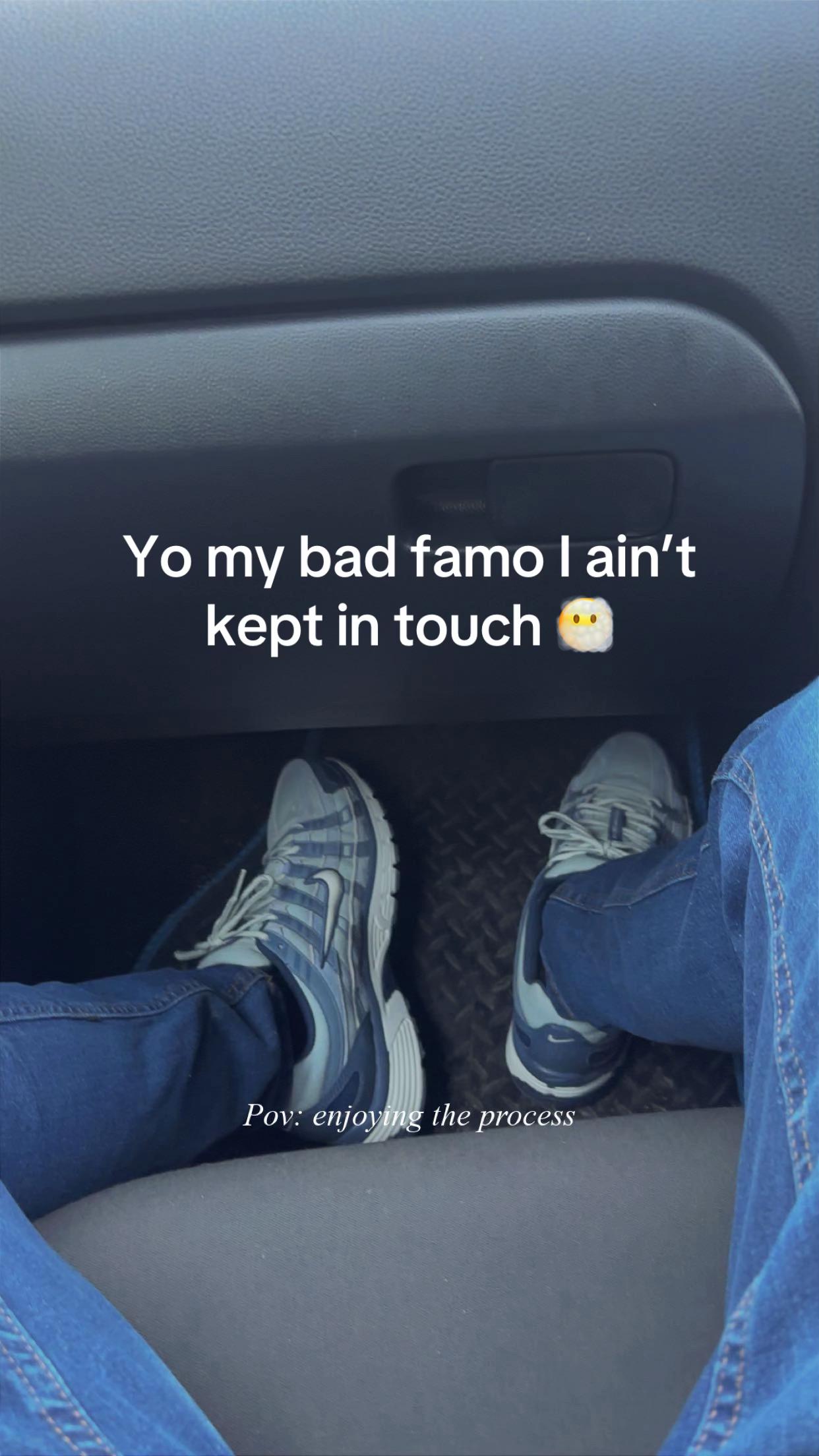 @J👀🤑