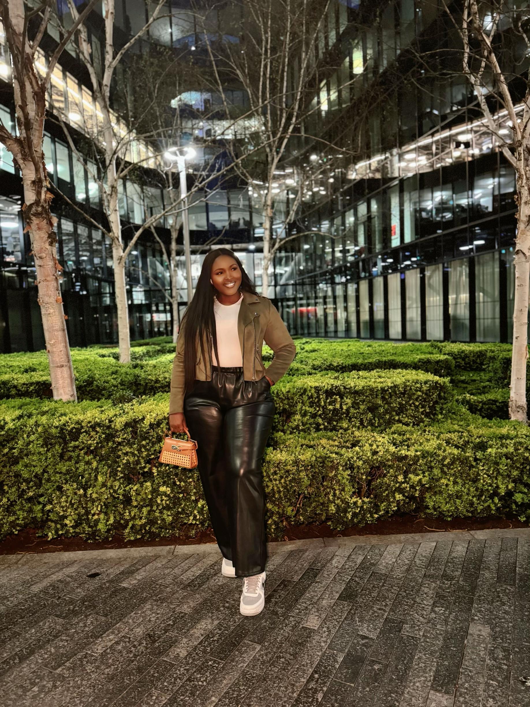 @Alishazazzy🇬🇧🇳🇬