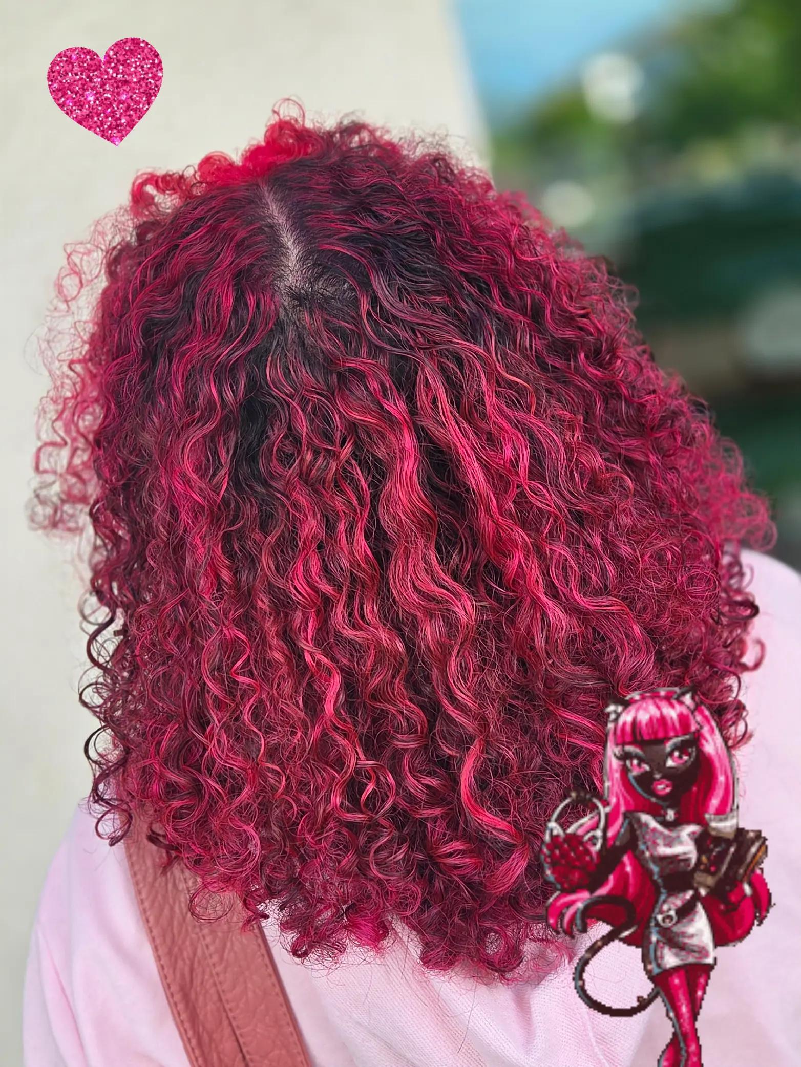 @TANIA โ CVILLE ALT STYLIST
