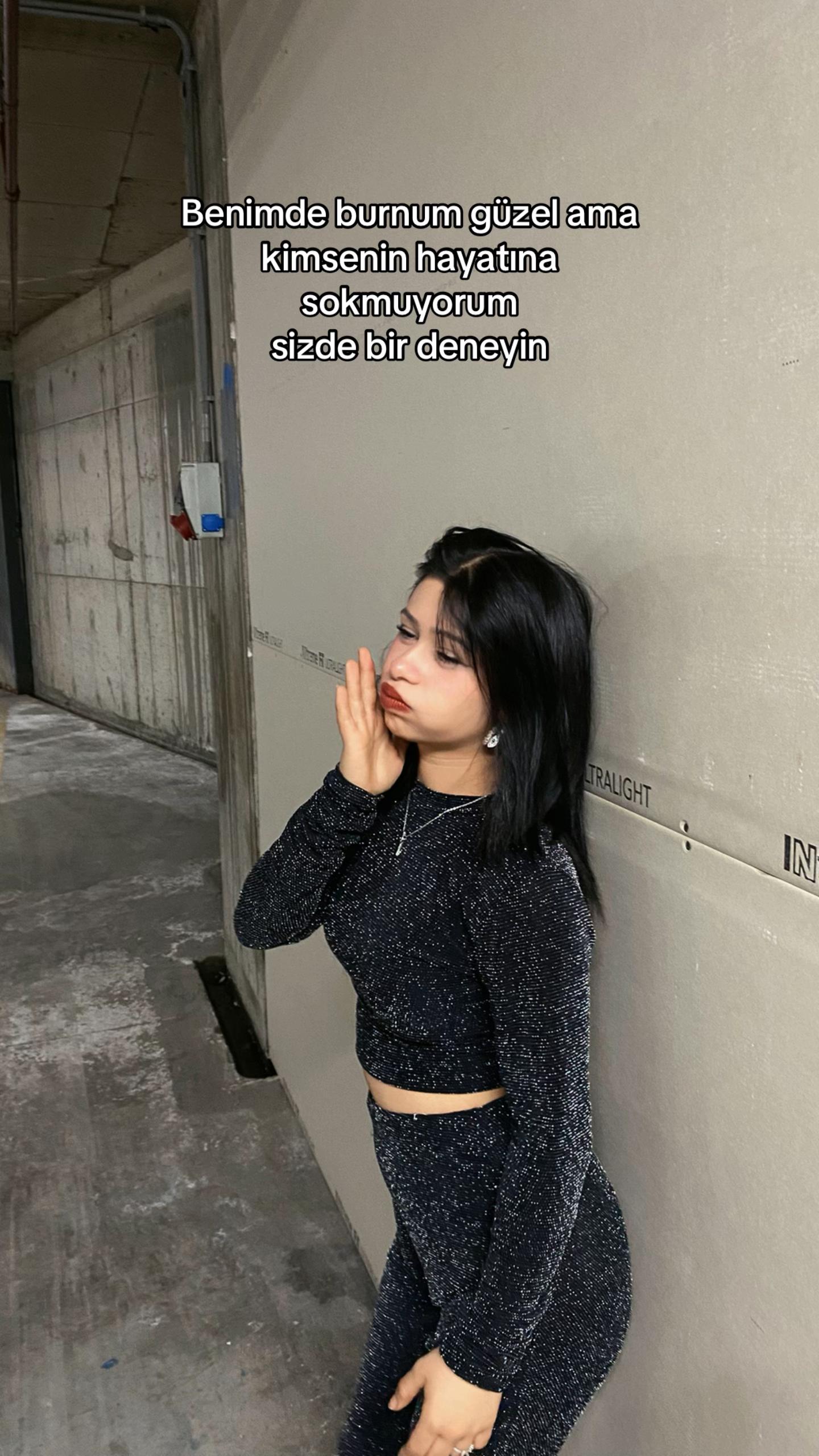 @Zehra 🥂