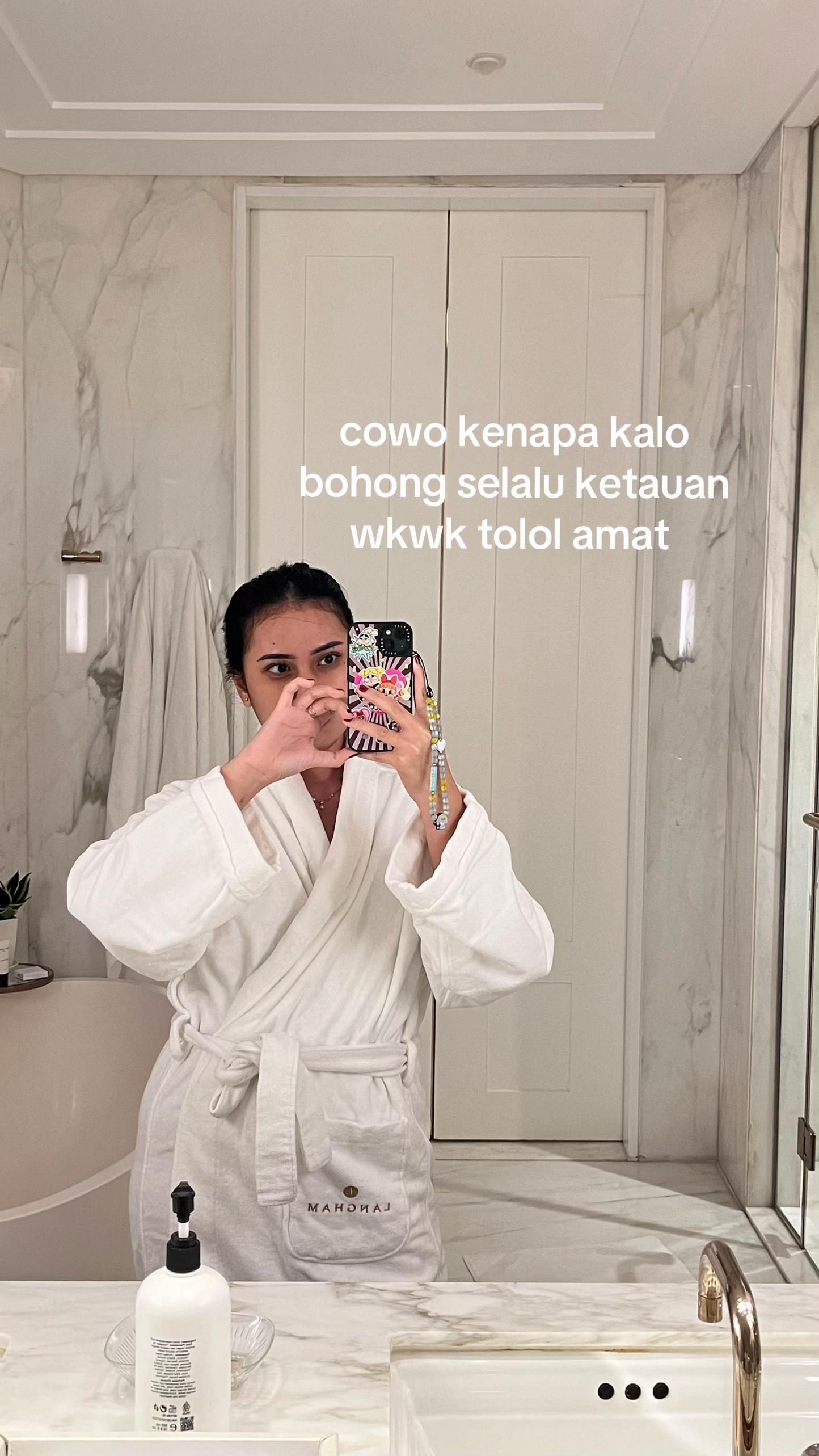 @𝐿𝒶𝓊𝓇𝑒𝓃𝓉