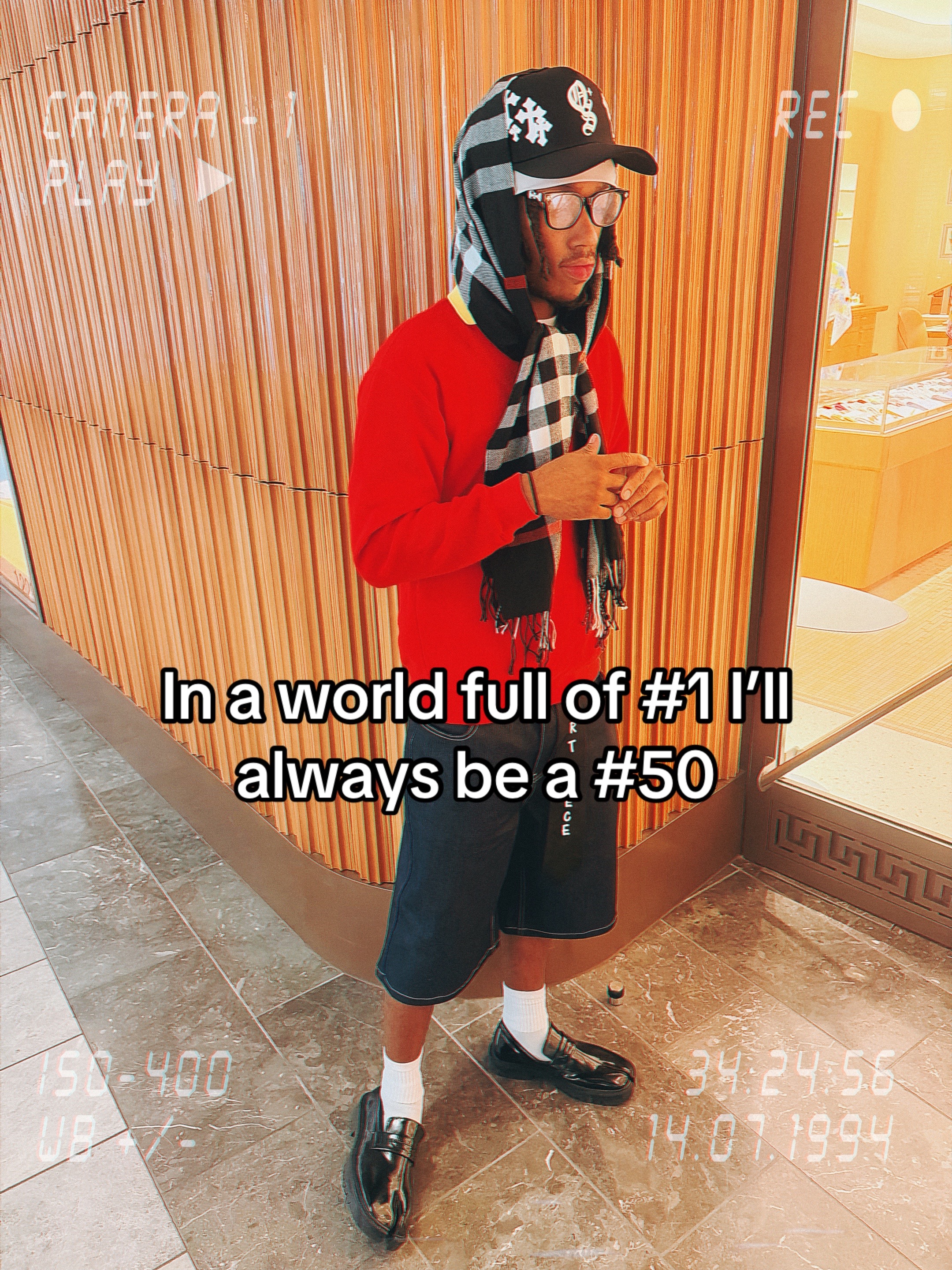 @v0nnxtd00r