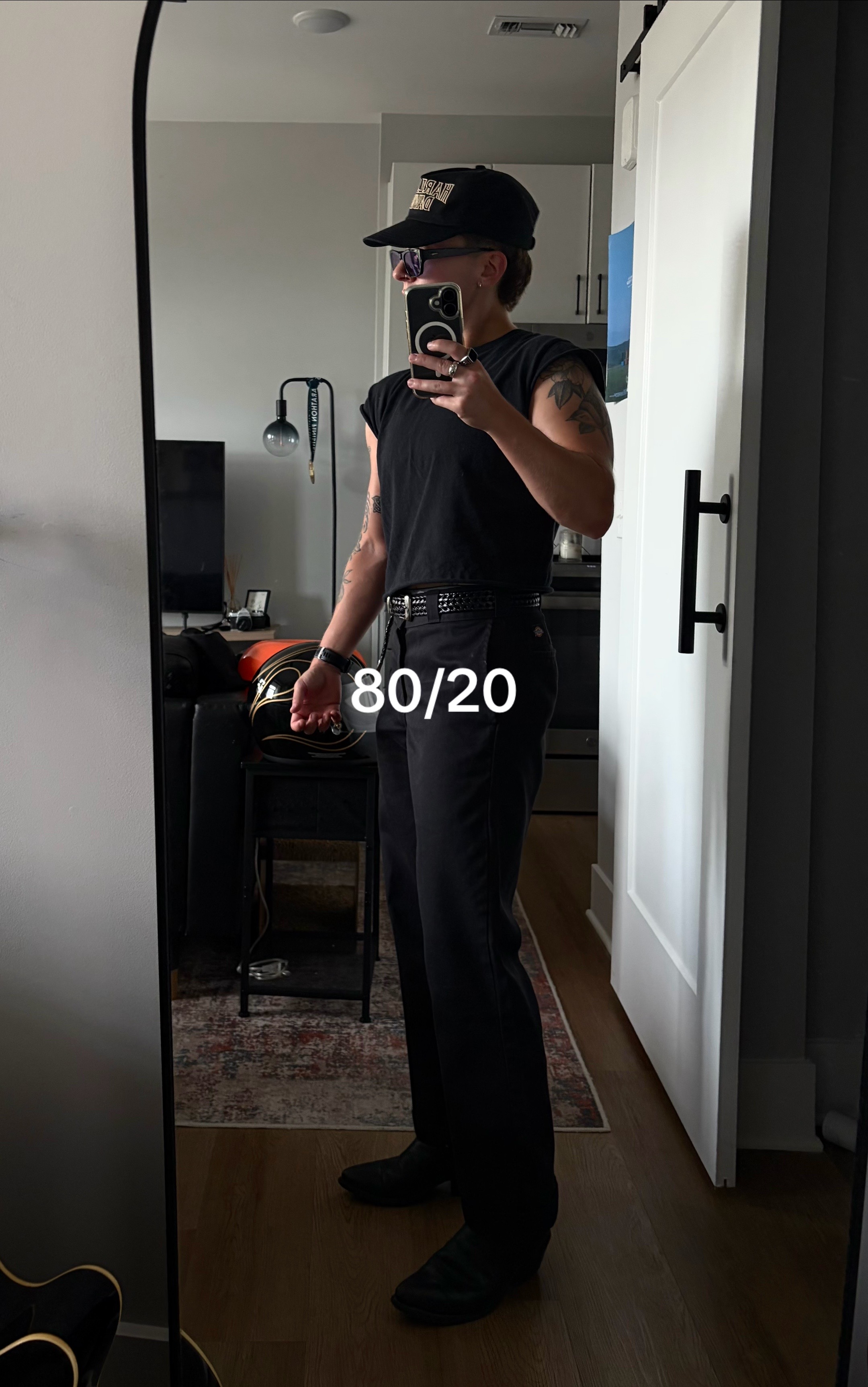 @bella