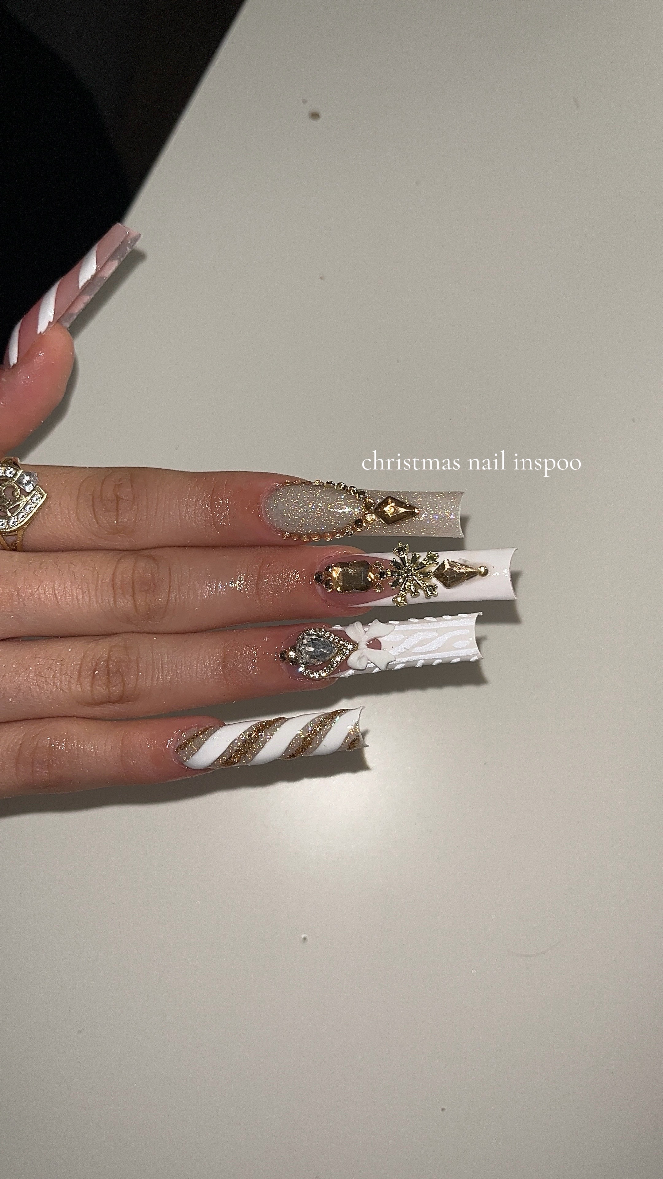 @RICH OFF NAILS 💖