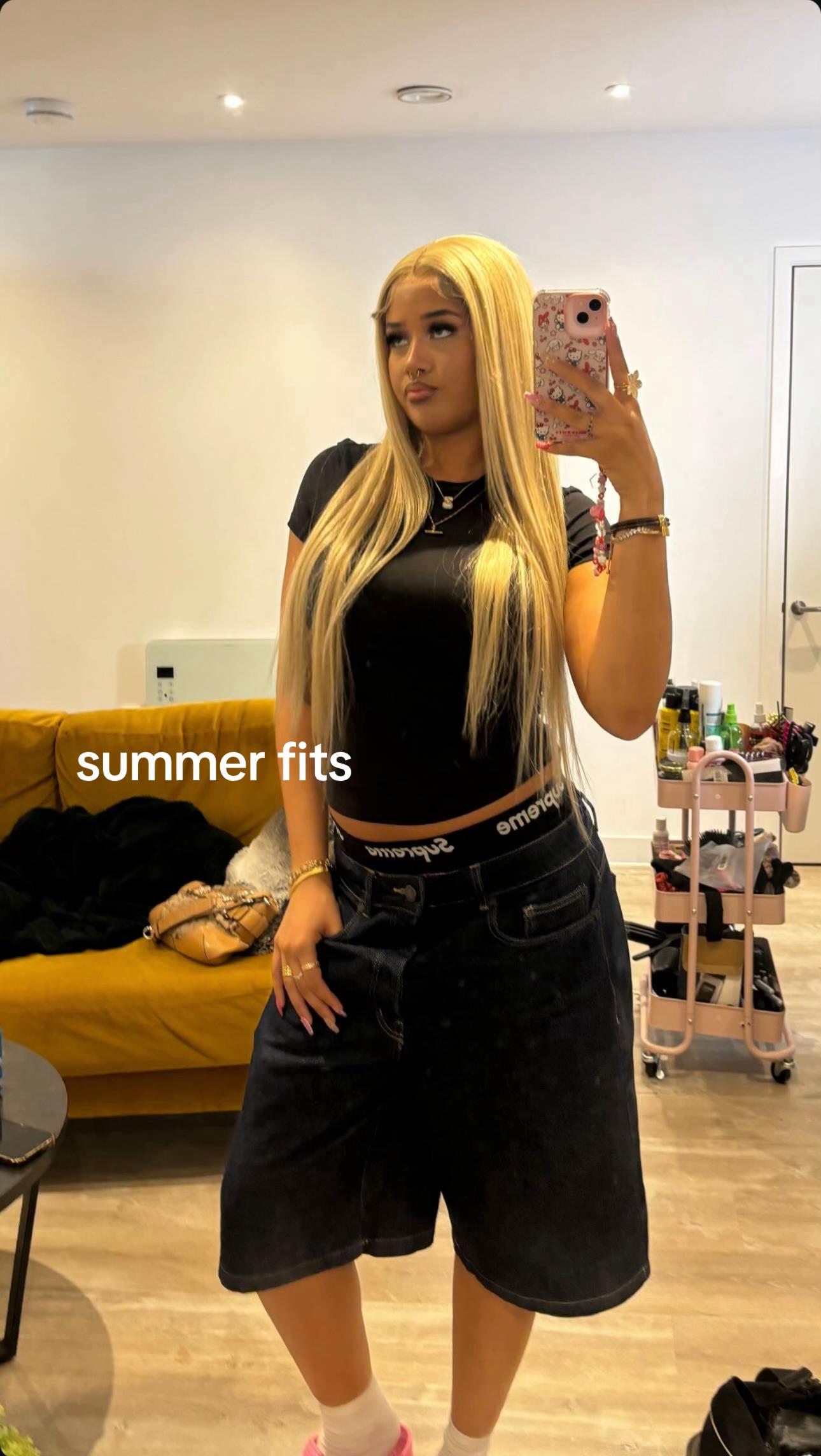 @glogirlzo
