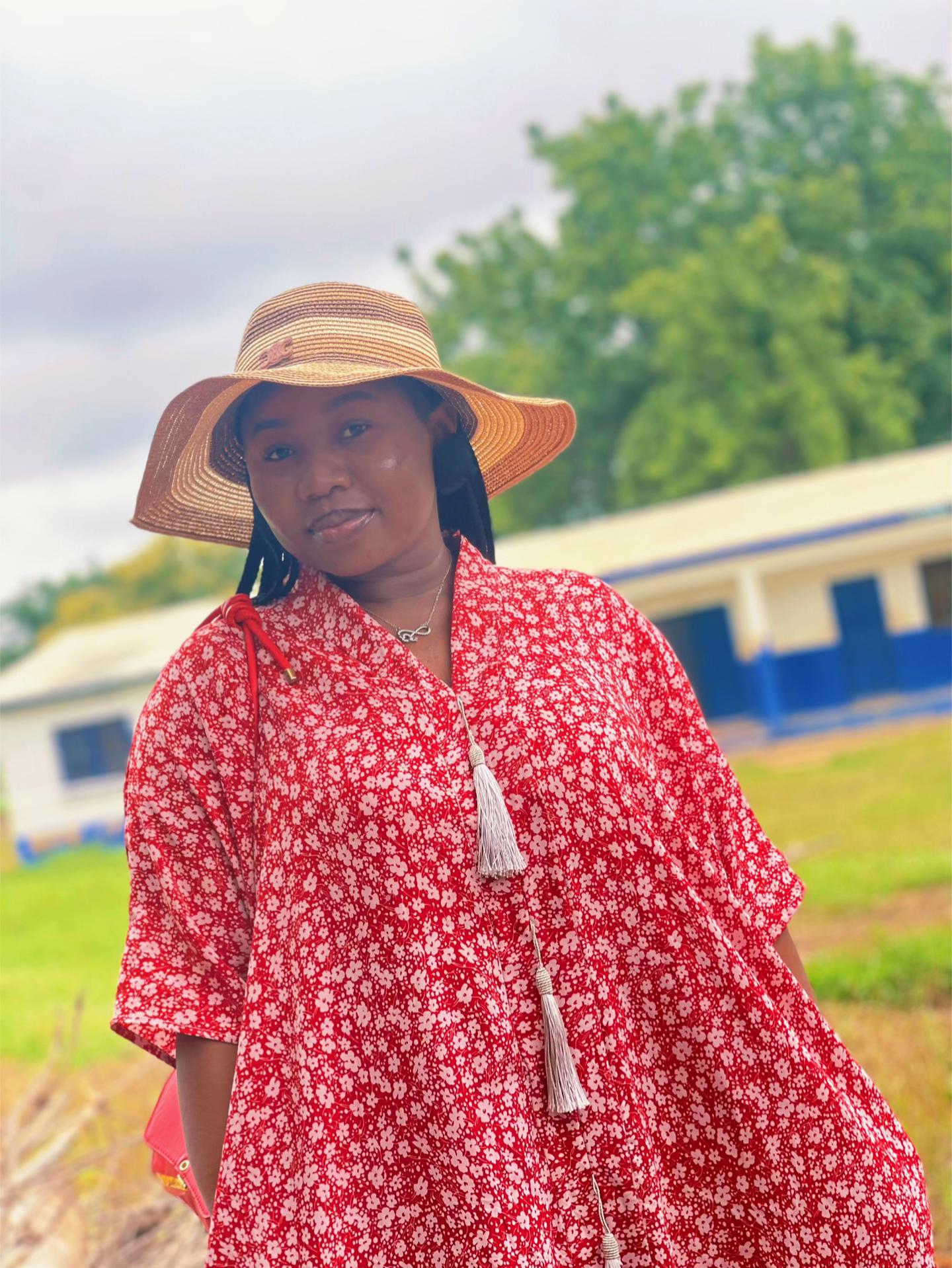 @Shivi's Vintage GlowCos.🛍️🌸