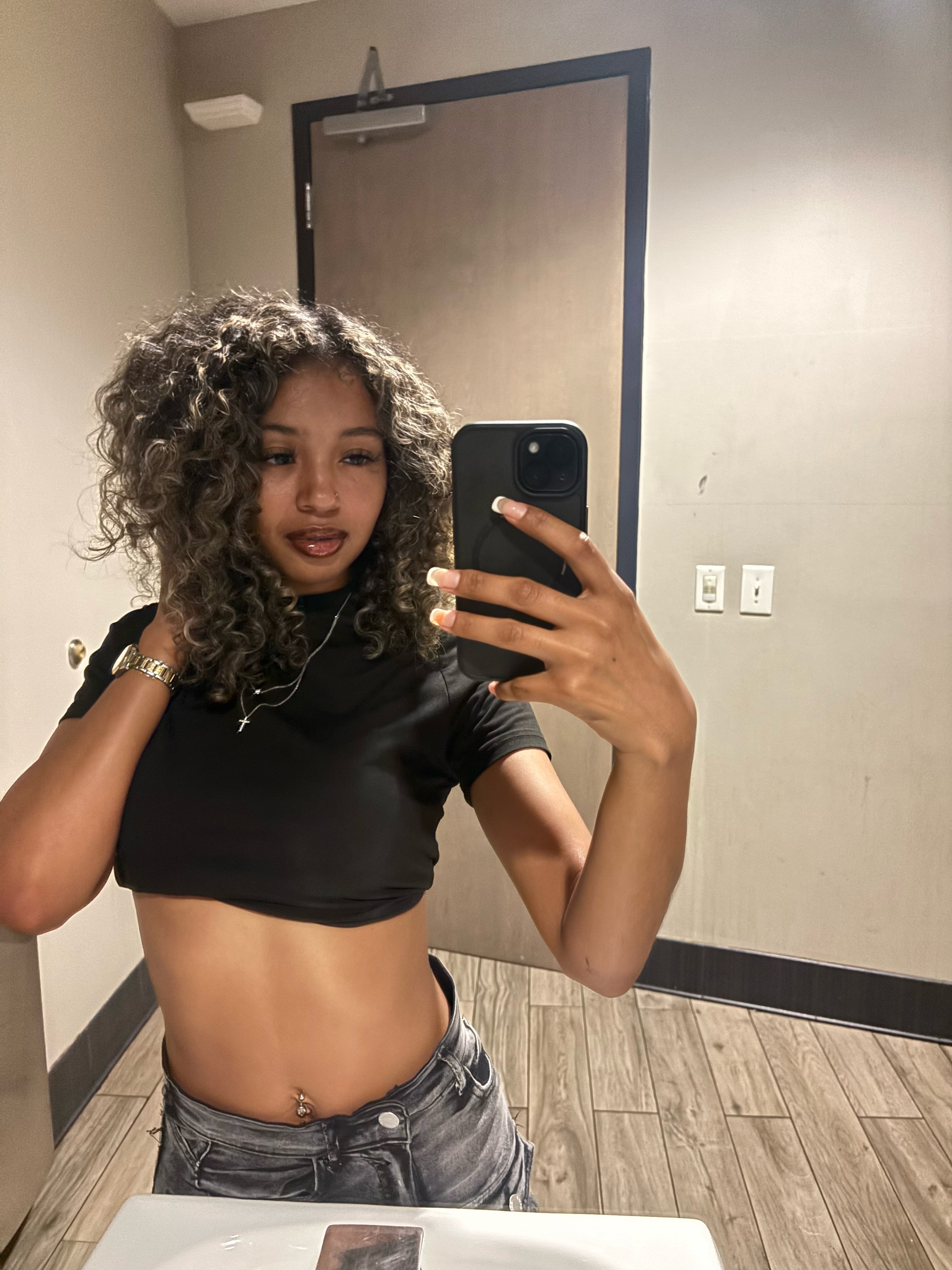 @JenaeMarie🧚🏽