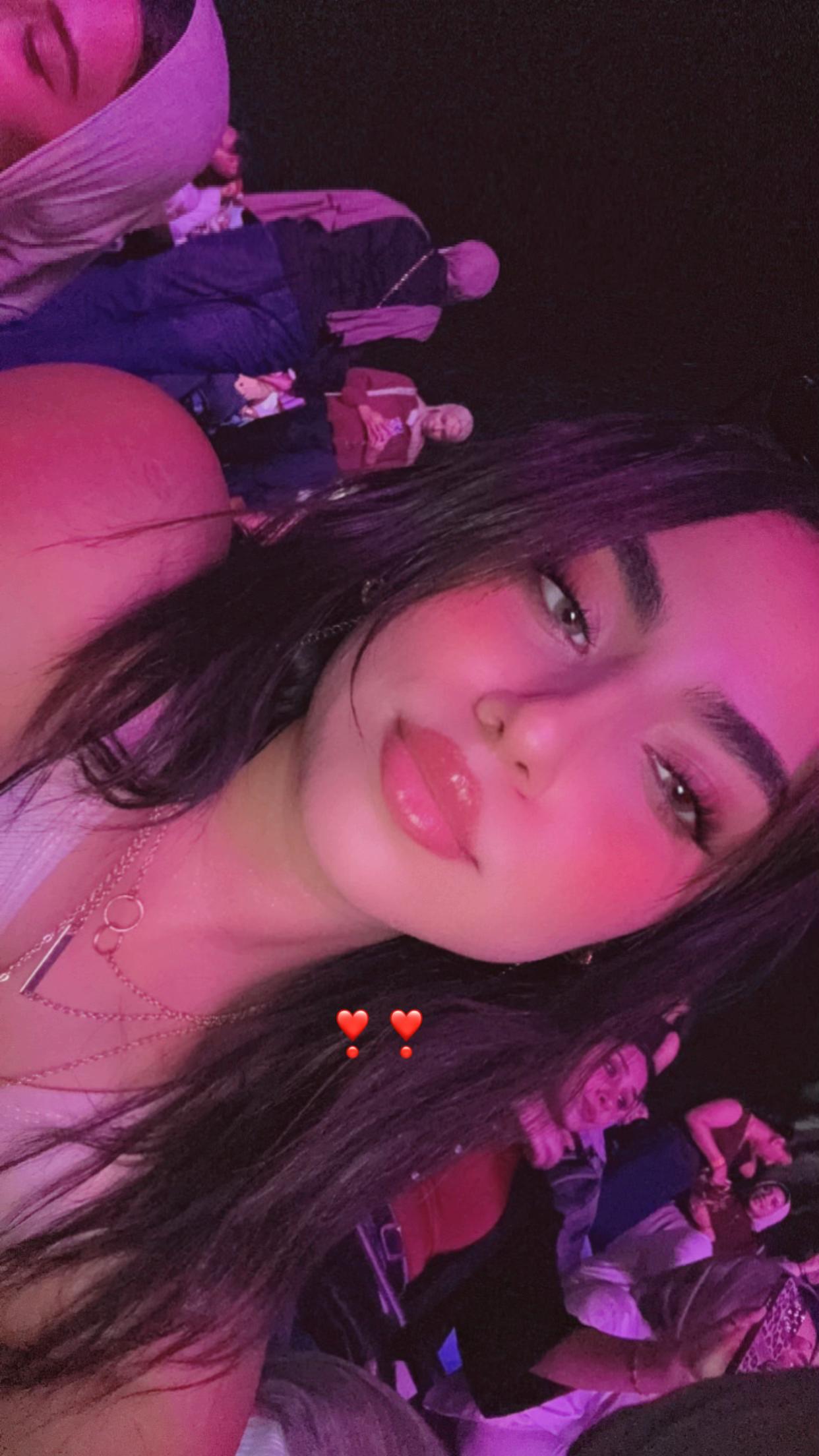 @Nadinee'H.🦋