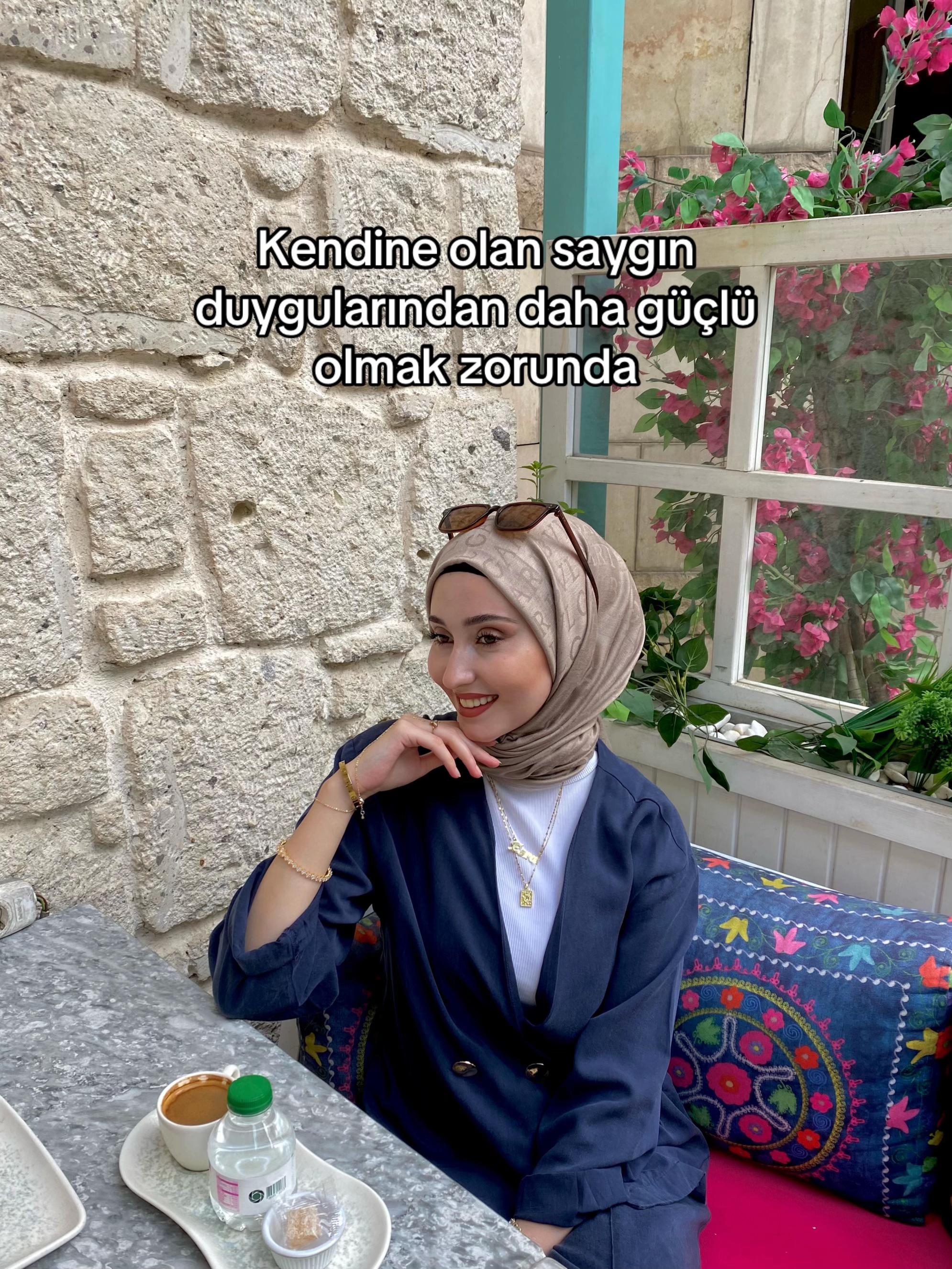 @Ç.