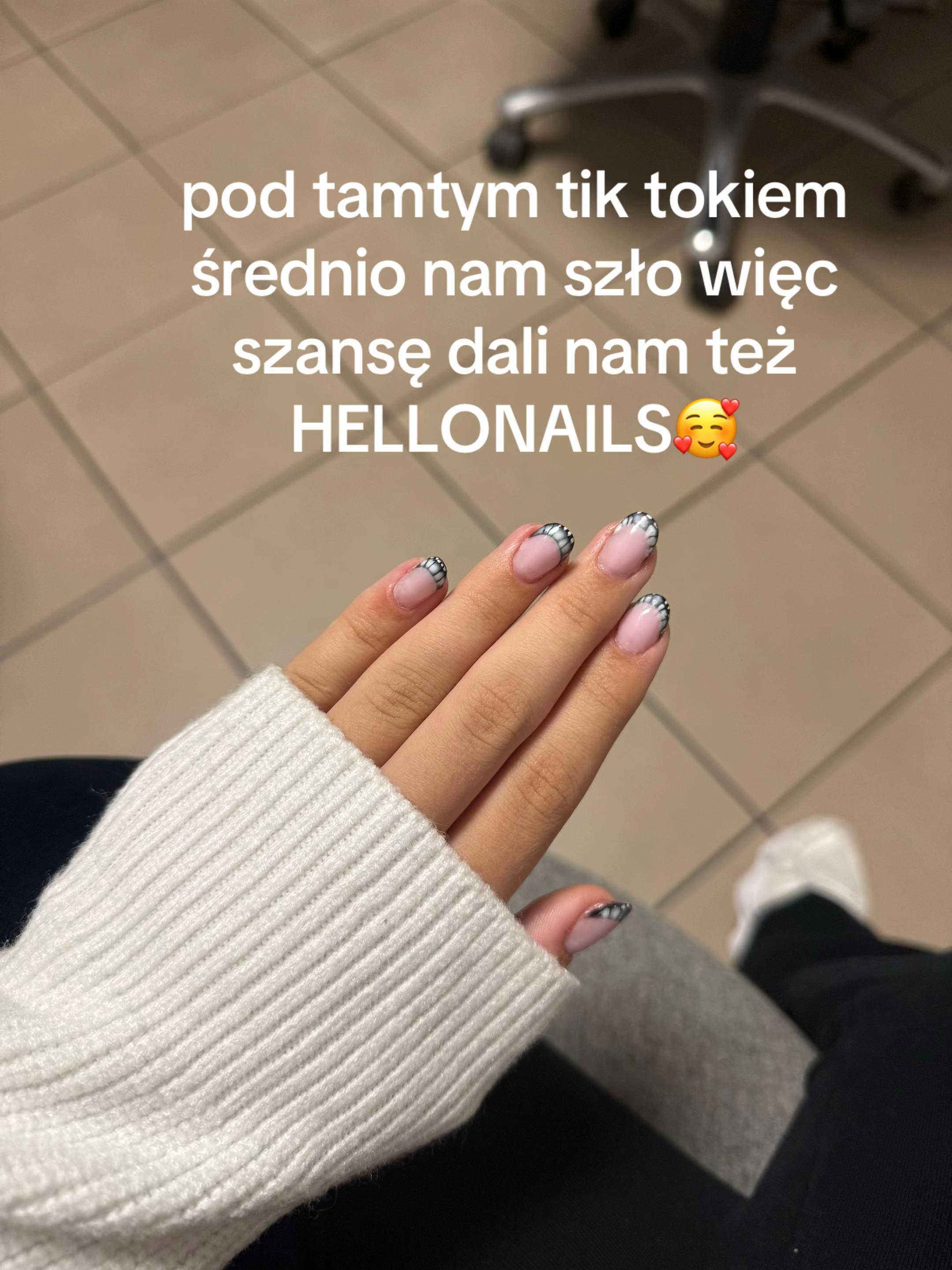 @Nail.by.oliv