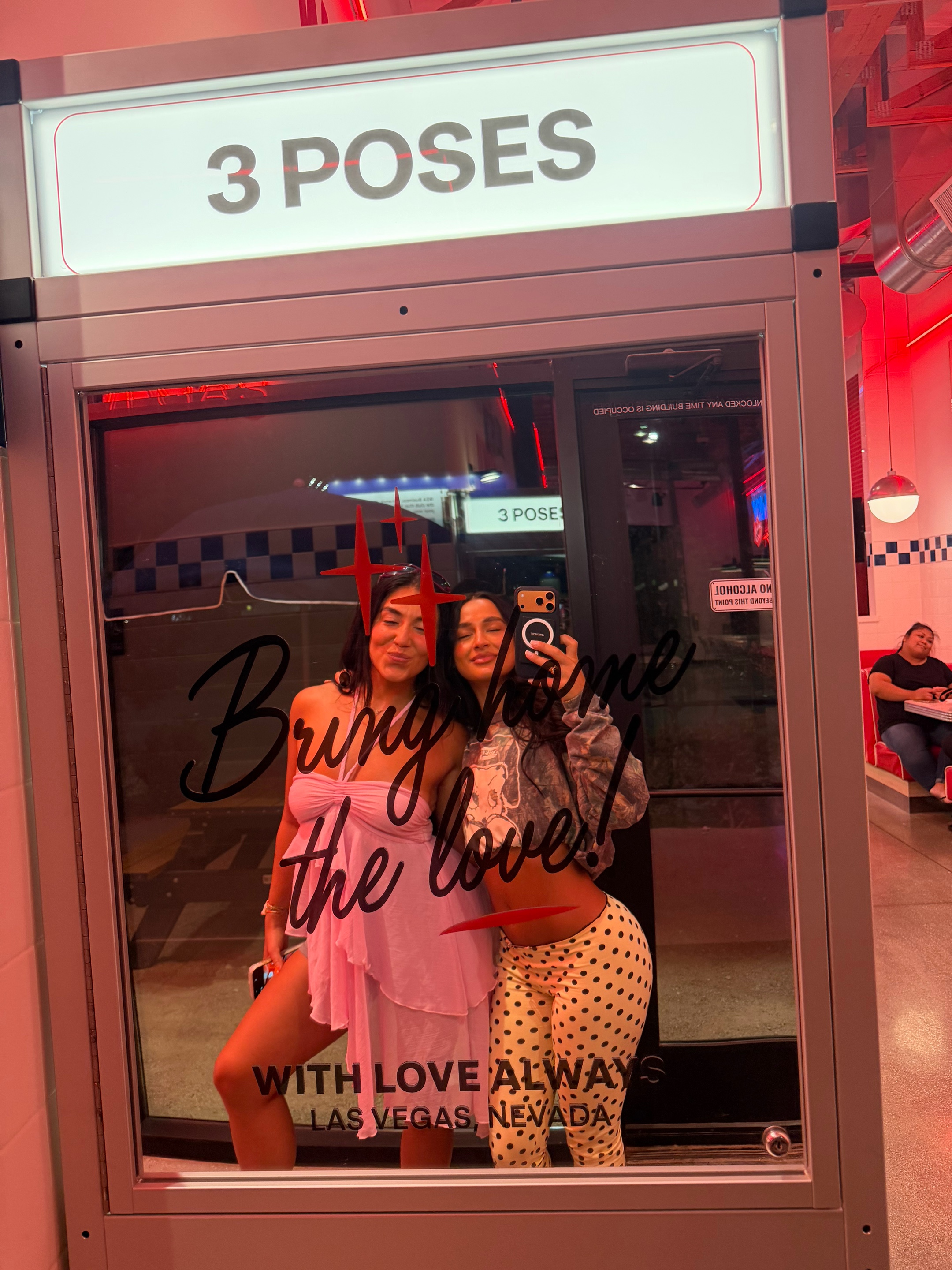 @moniquekoman