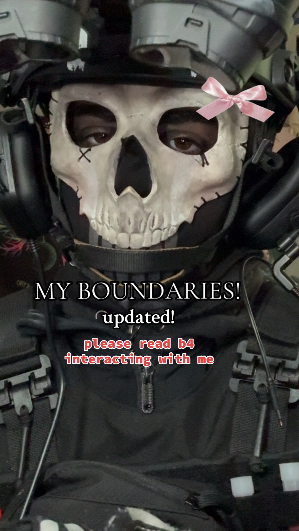 @𝔭𝔥𝔞𝔫𝔱𝔬𝔪