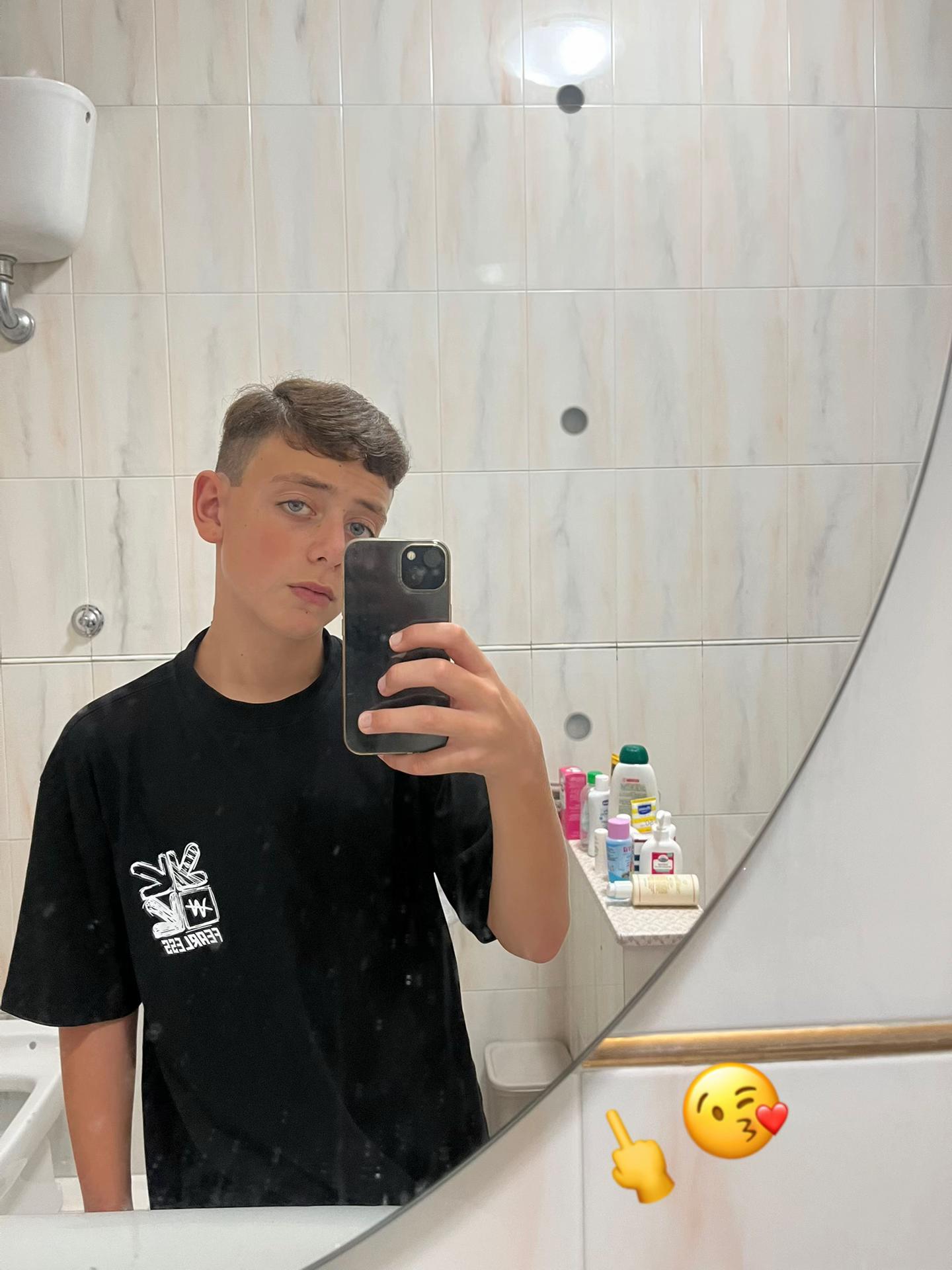 @attanasio17_17_17_17_17