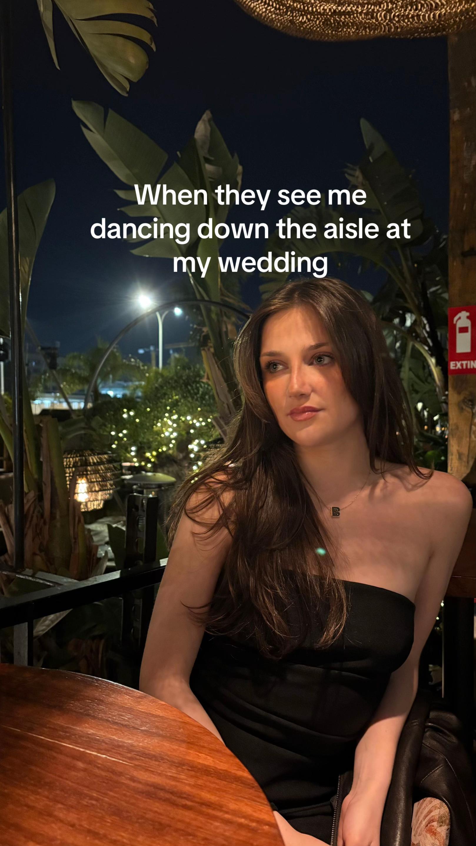 @Bella aka Miami Brunette