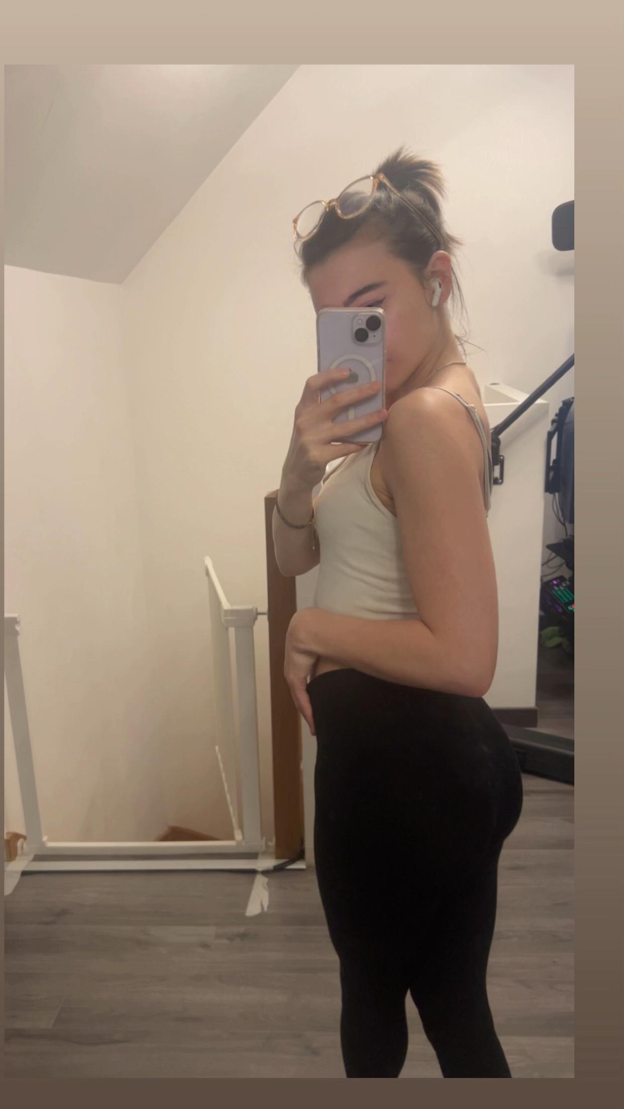 @J E S S 👺