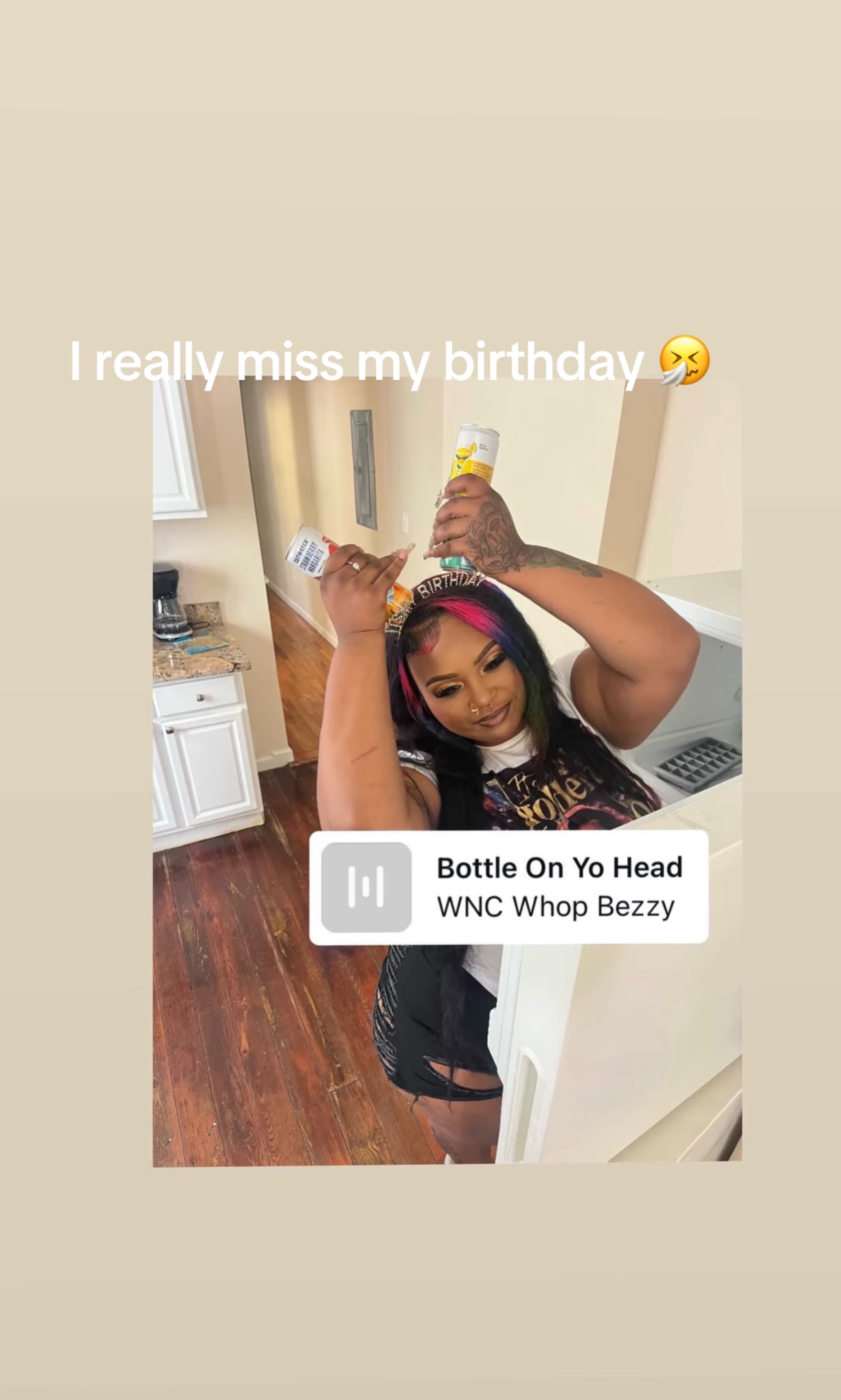 @Muffin👩🏽❤️💋👩🏾🌈