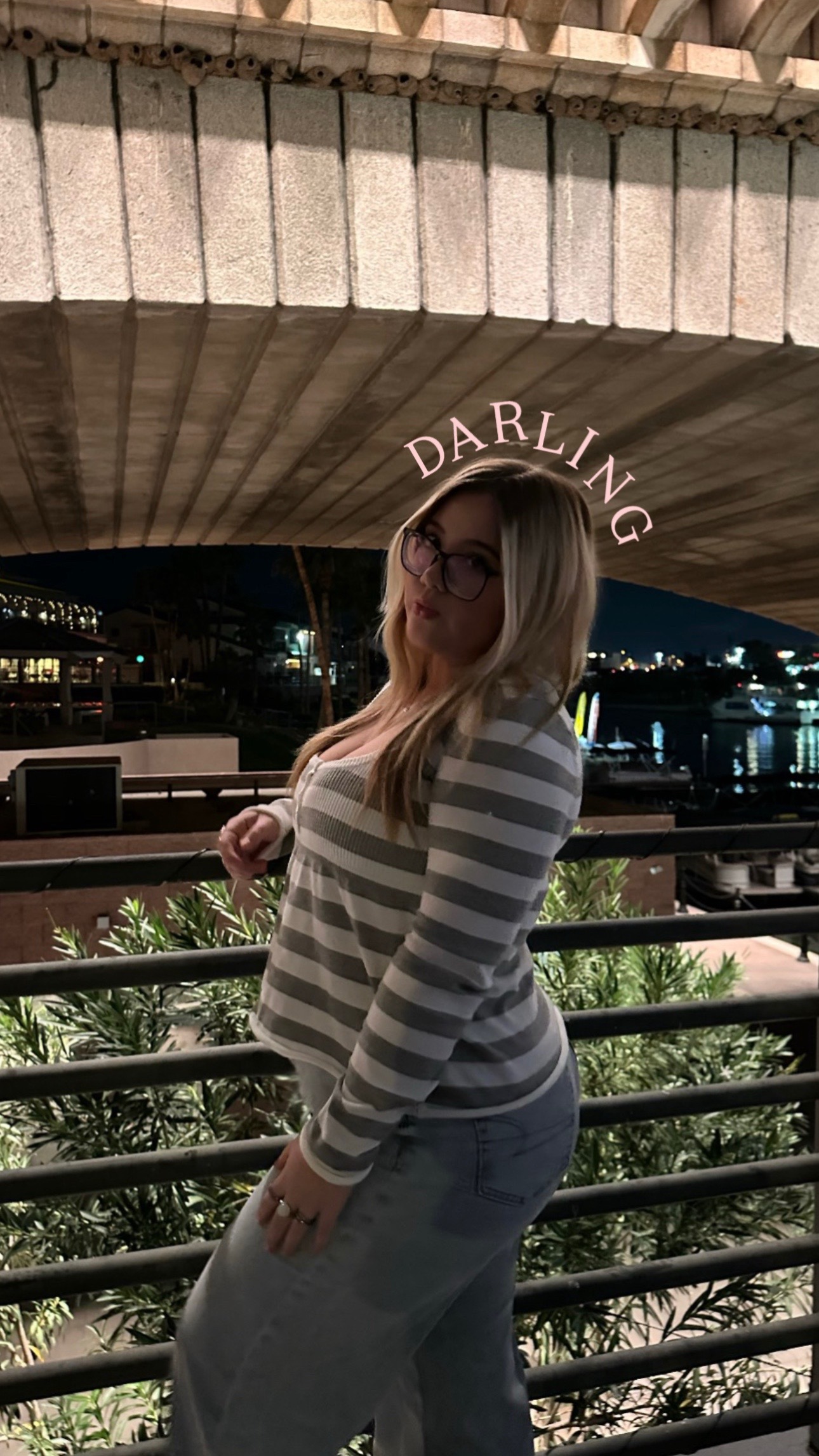 @💆🏼&zwj;♀️